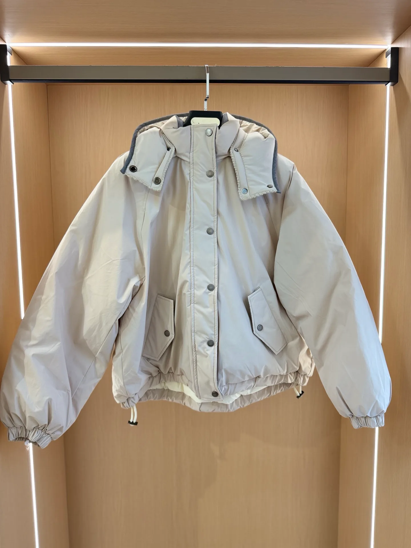 Women's Jackets And Down Jackets BRUNELLO CUCINELLI 17906260