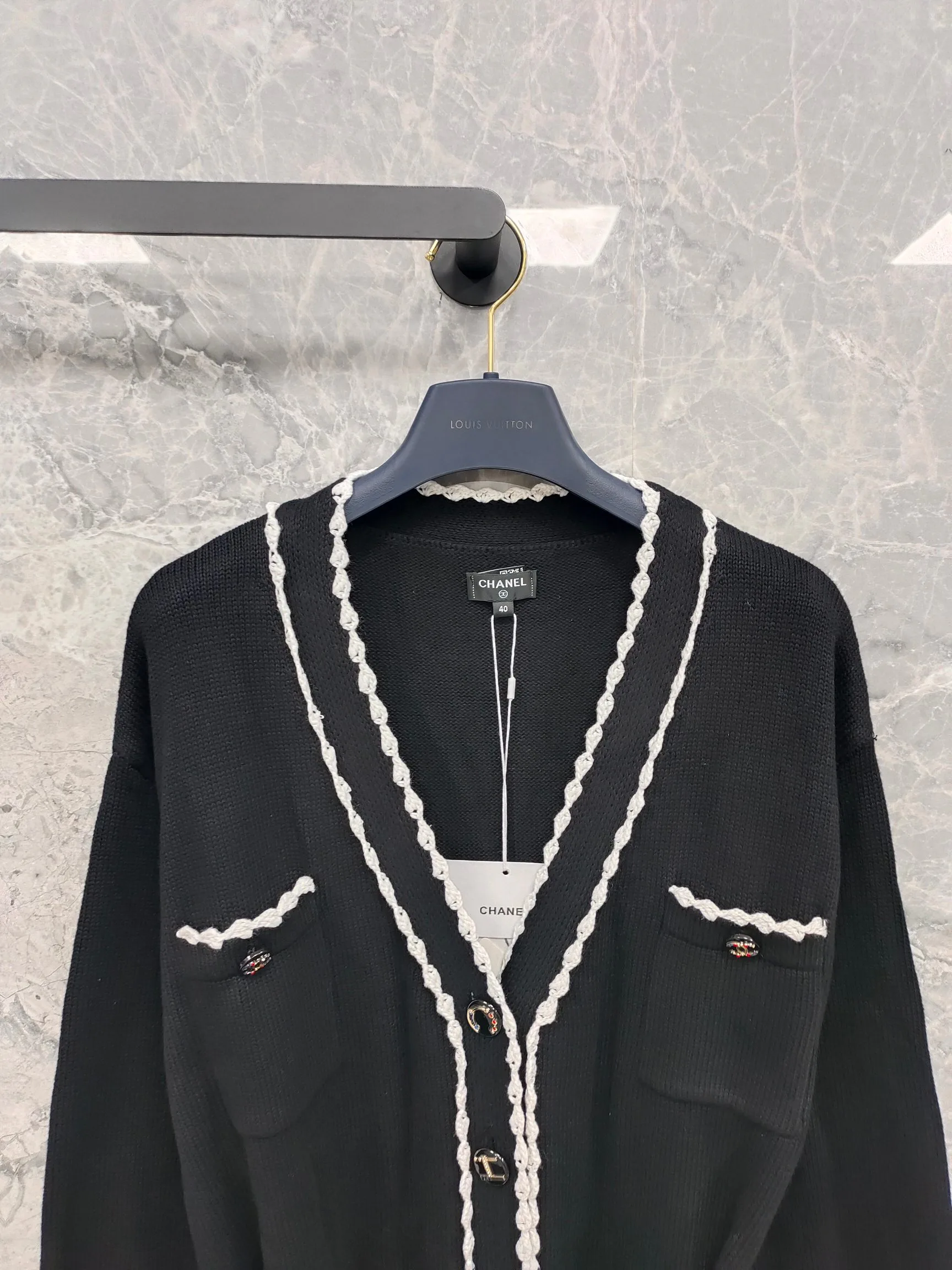 Women's Jumpers And Sweaters CHANEL 18363303