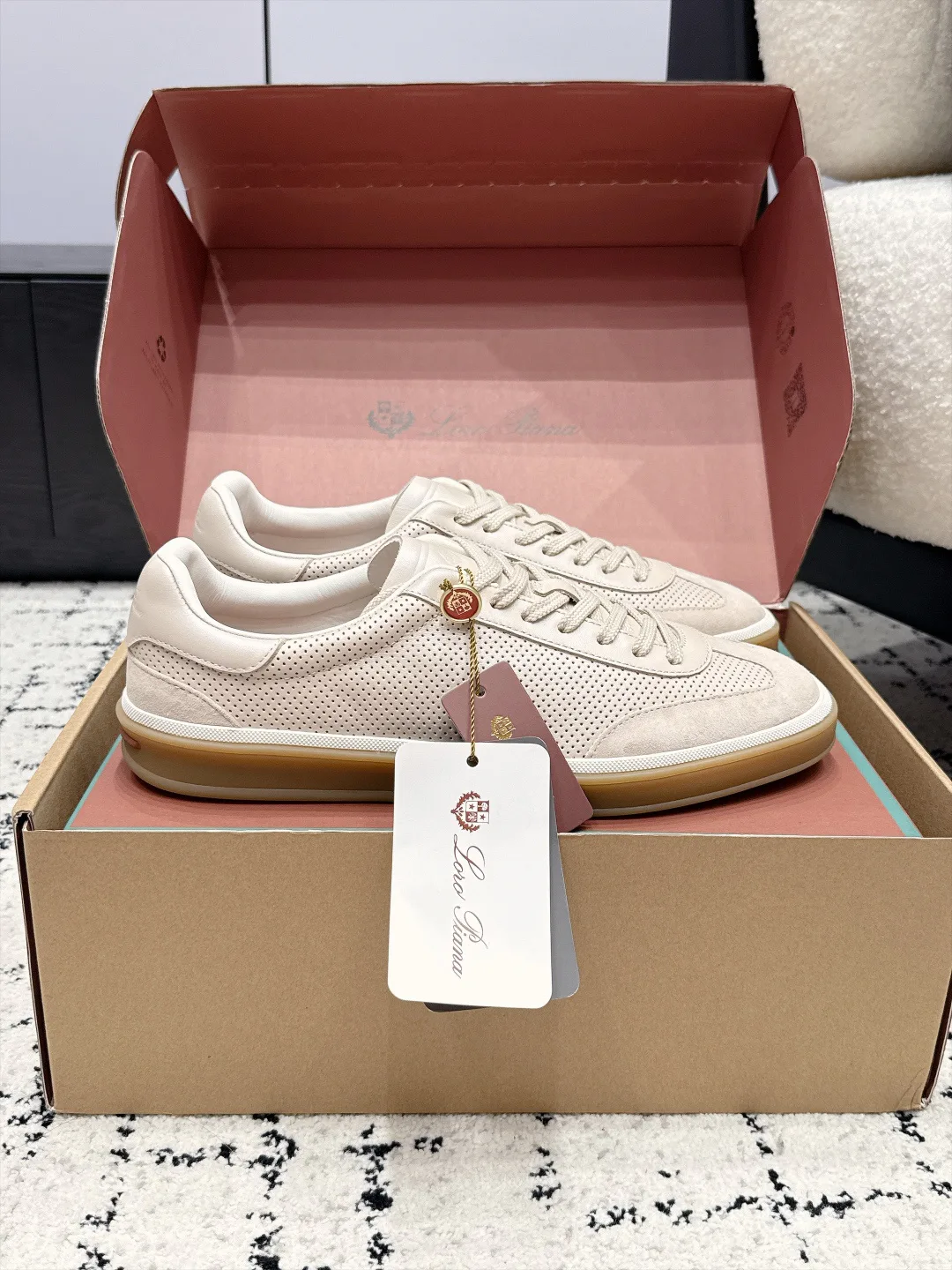 Women's Sneakers LORO PIANA 18133277