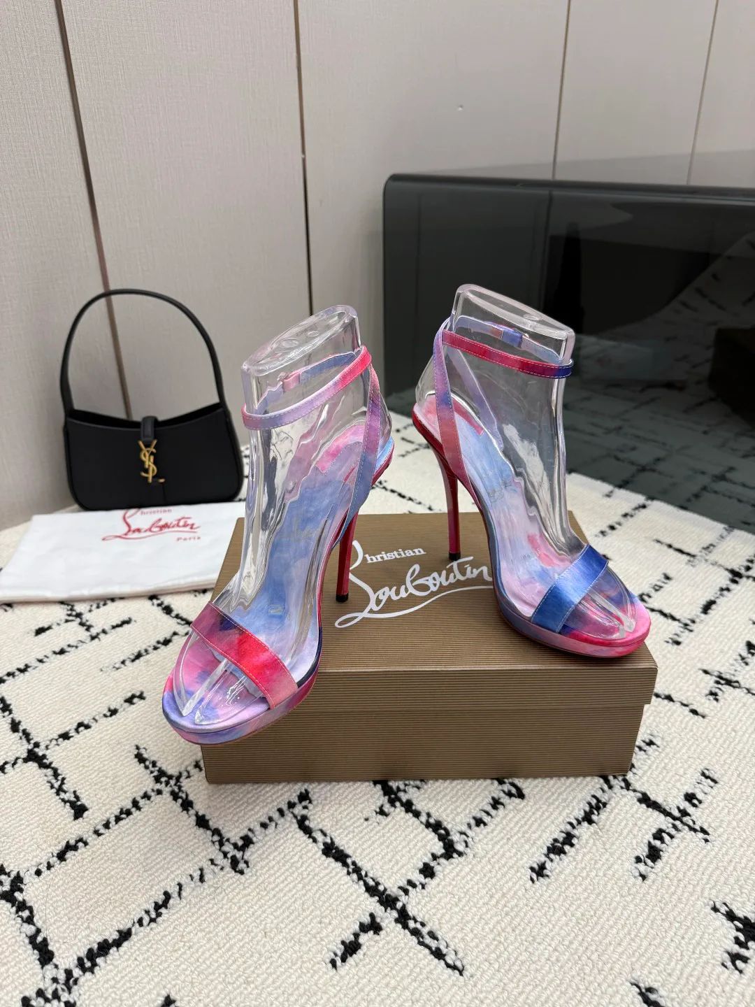 Women's Open-Toe Sandals CHRISTIAN LOUBOUTIN 17234909