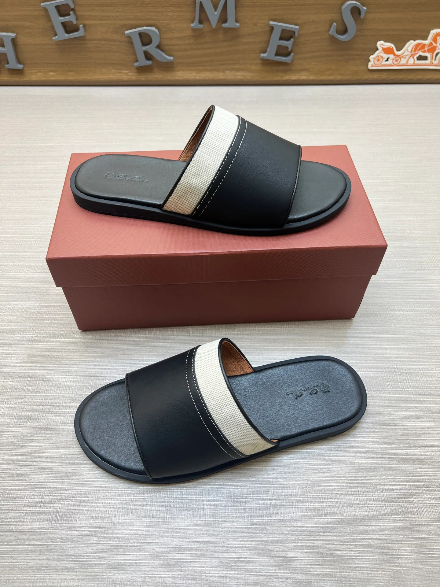Men's Flip-Flops LORO PIANA 17140365