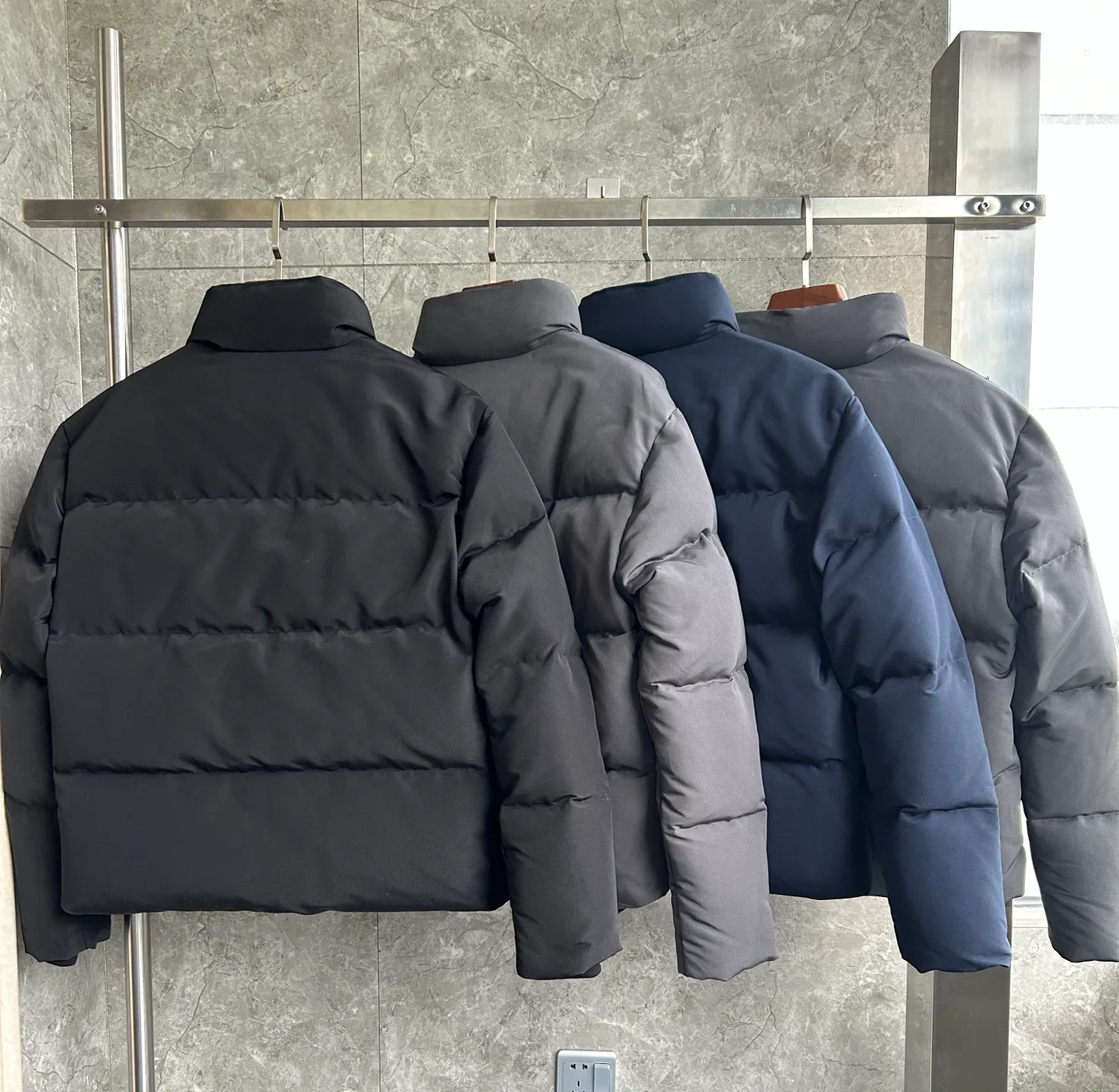 Men's Jackets And Down Jackets CANADA GOOSE 18007325