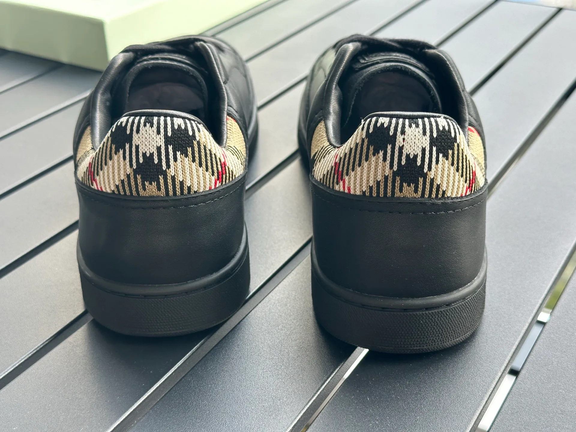 Men's Sneakers BURBERRY 17420316