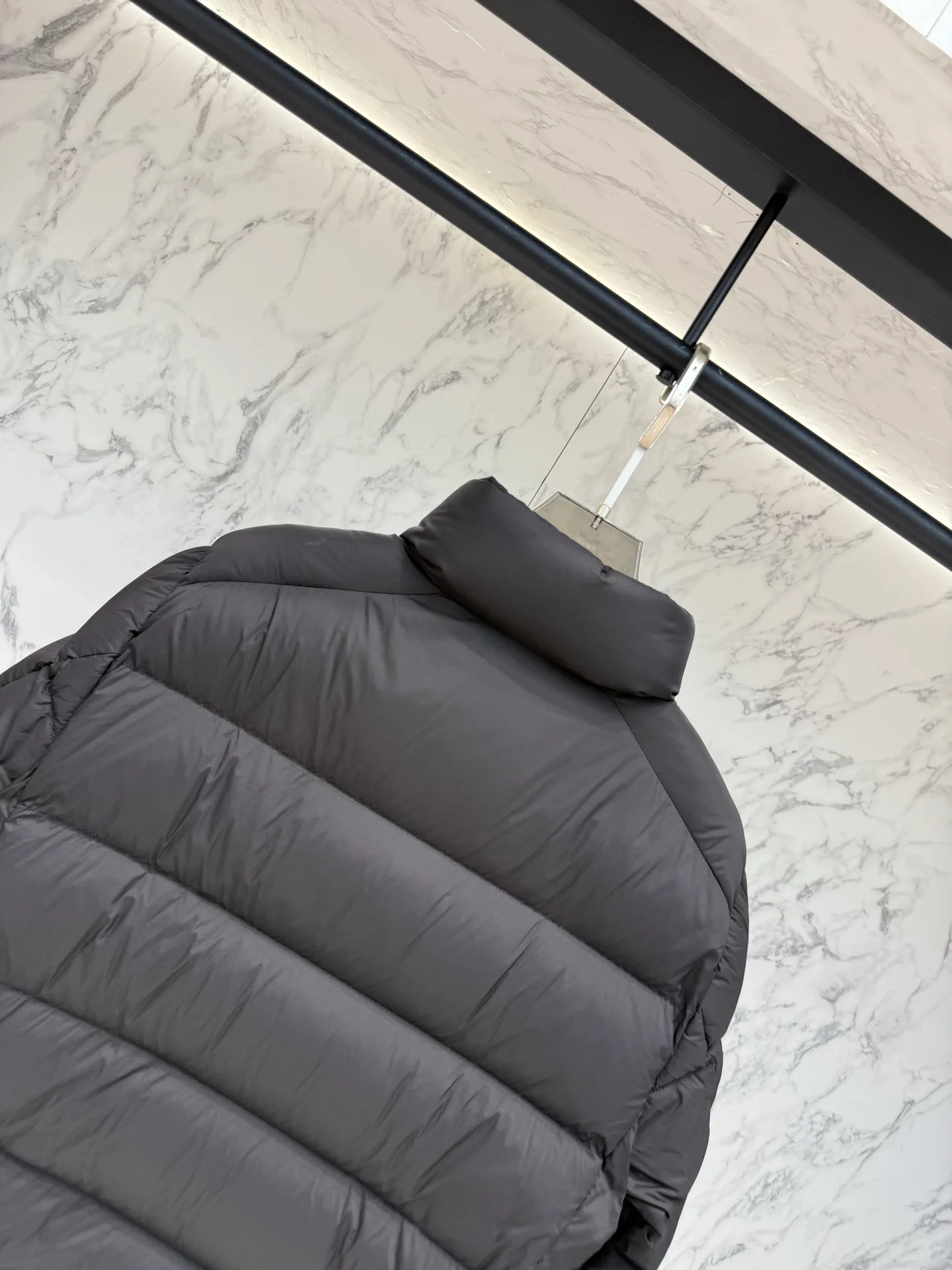 Women's Jackets And Down Jackets PRADA 18023890