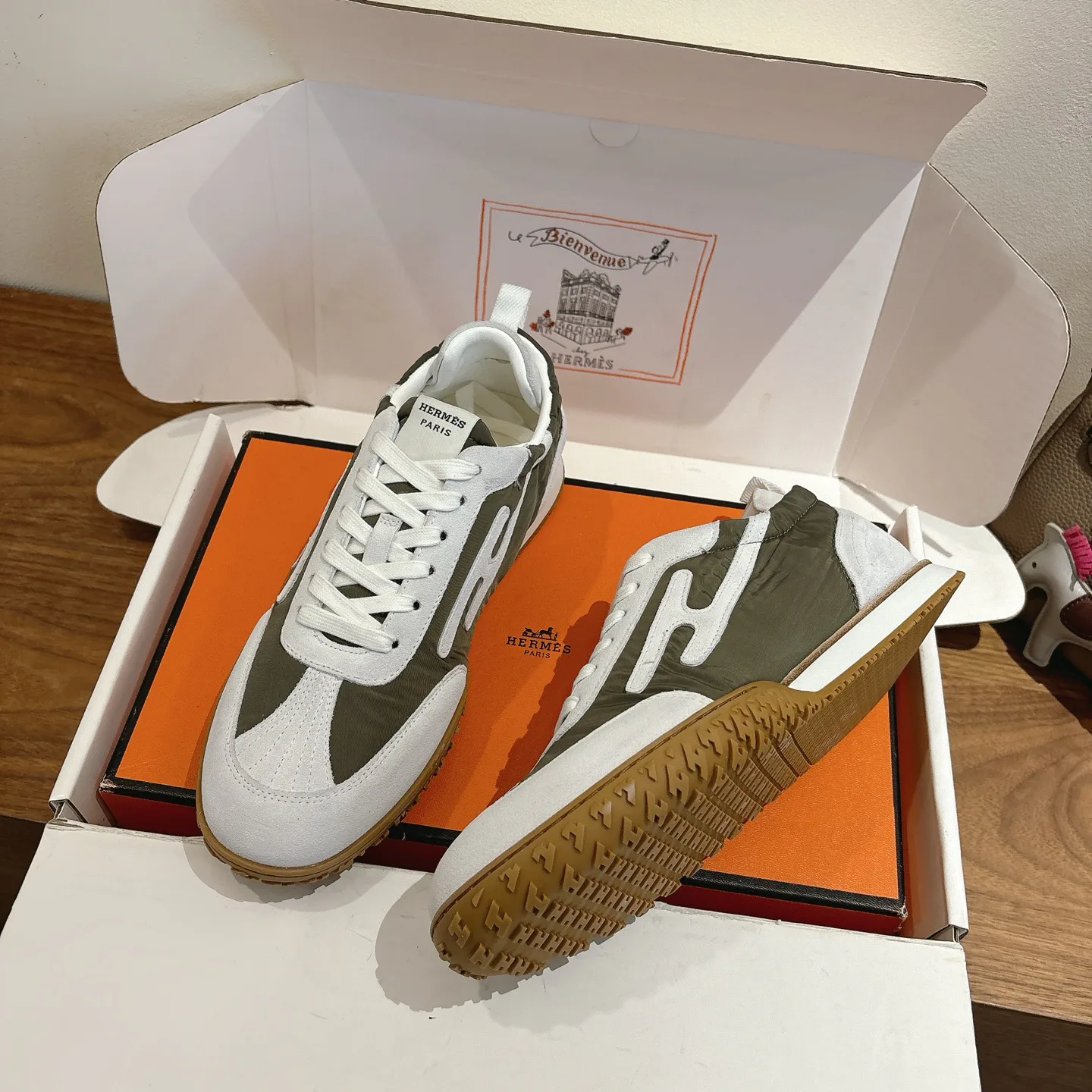 Women's Sneakers HERMES 17886088