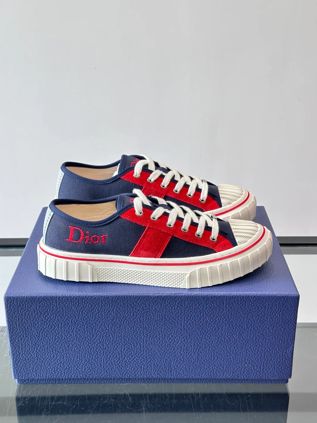 Women's Sneakers CHRISTIAN DIOR 18102137