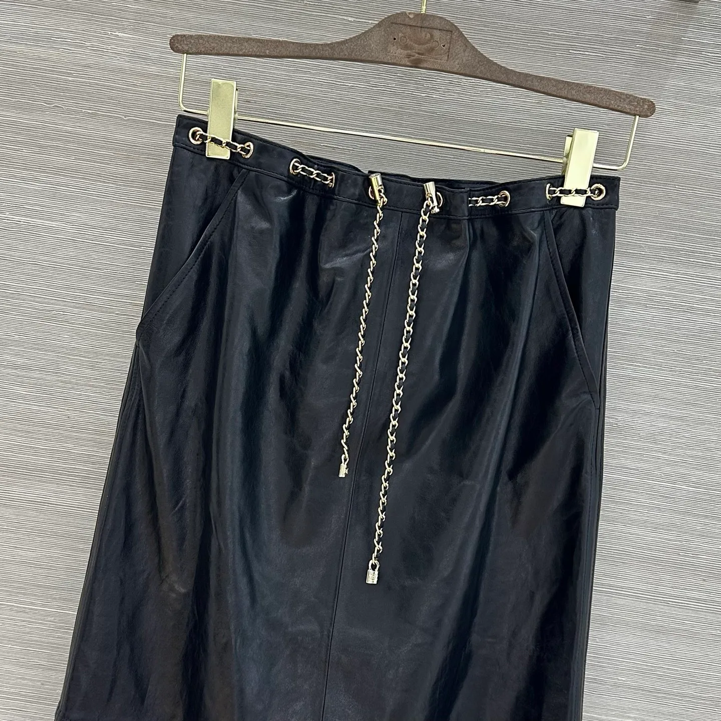 Women's Skirts CHANEL 18173017