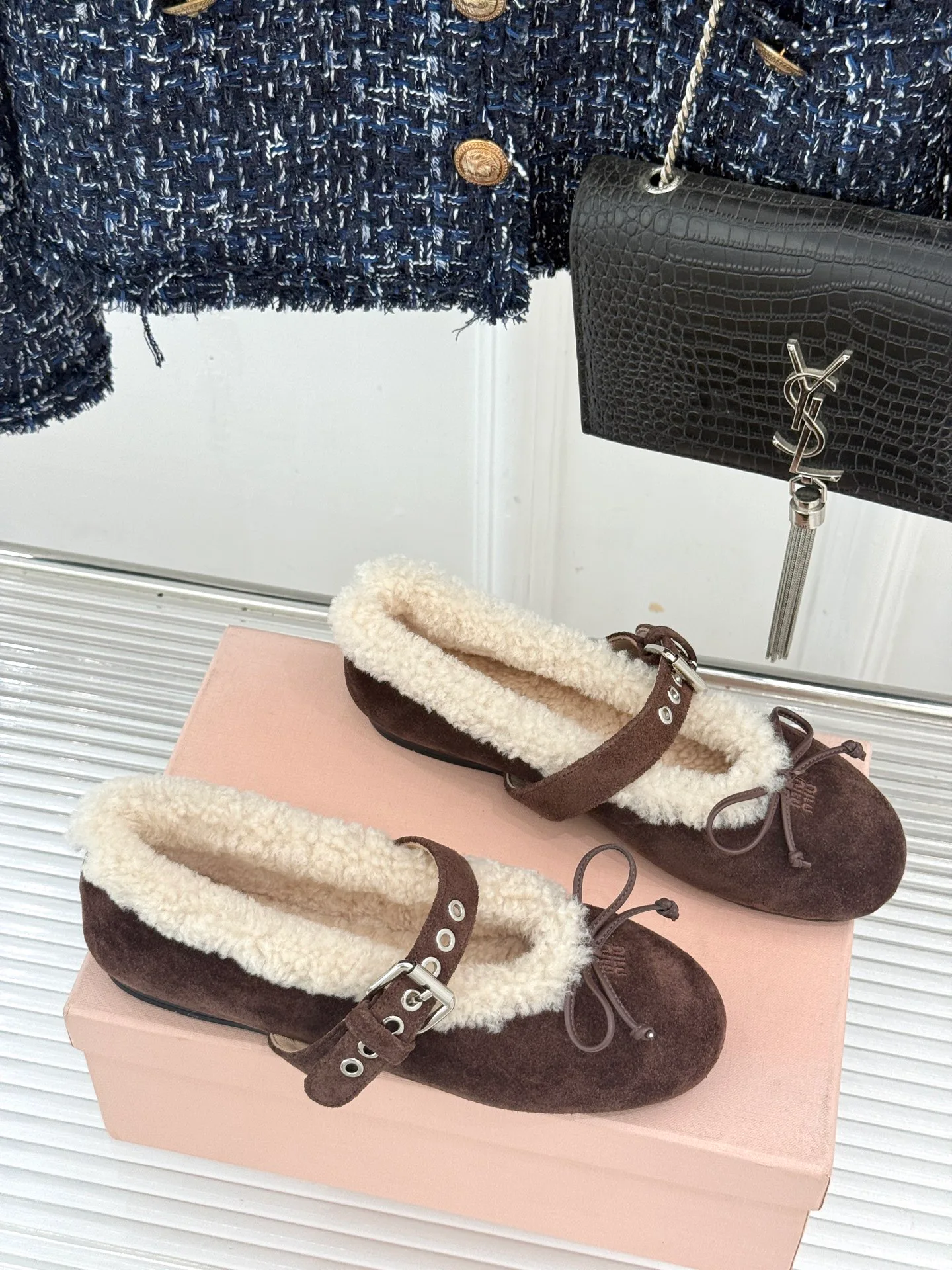Women's Ballet Flats MIU MIU 17877387