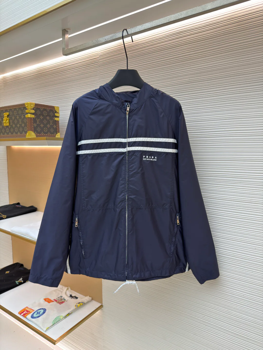 Men's Jackets And Down Jackets PRADA 17571902