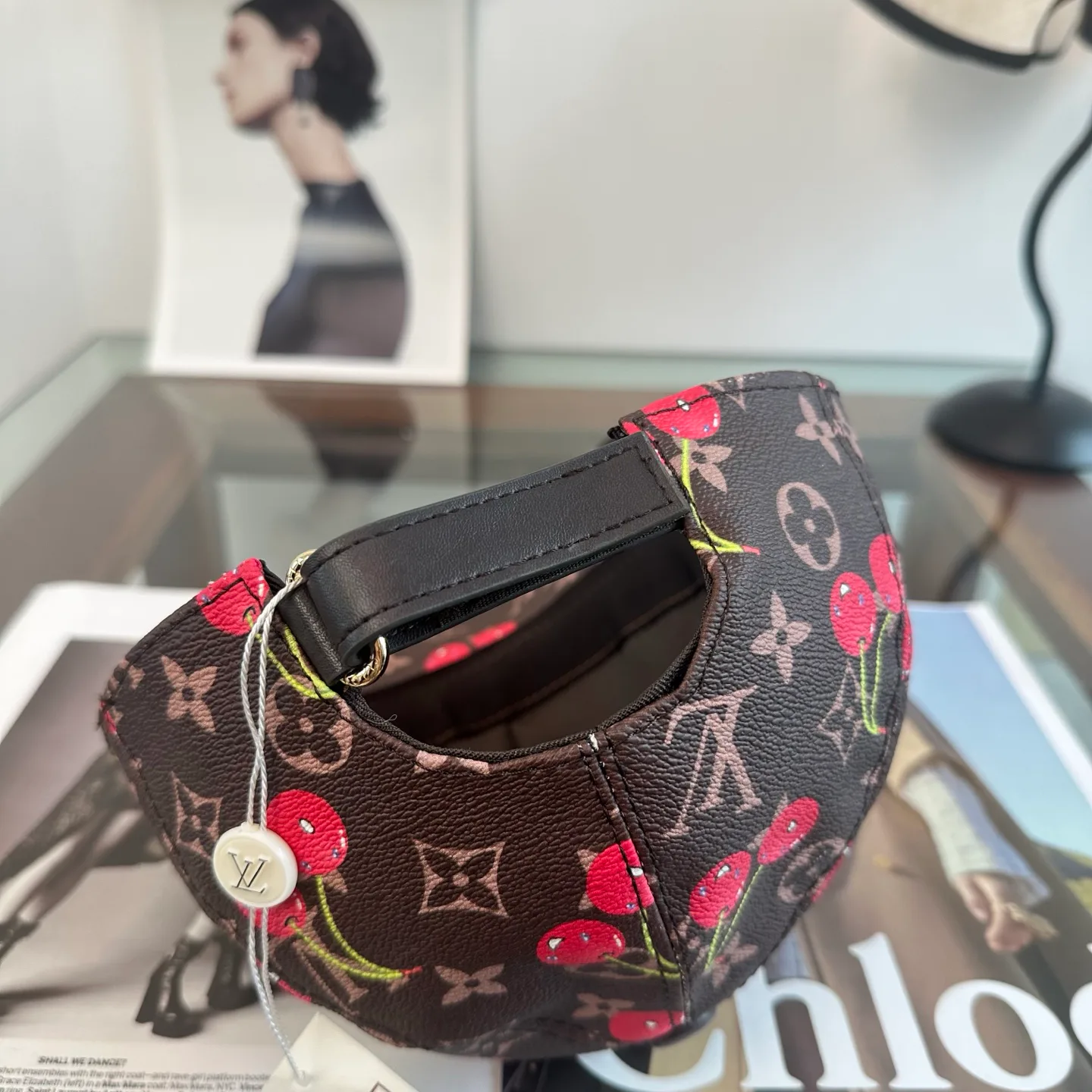 Hats LOUIS VUITTON 17038417