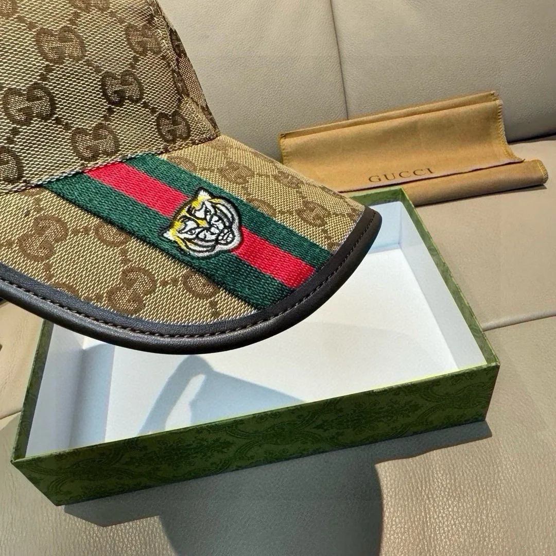 Hats GUCCI 18347093
