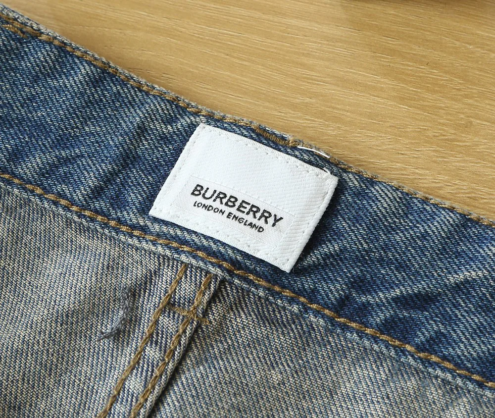 Men's Jeans BURBERRY 17904867