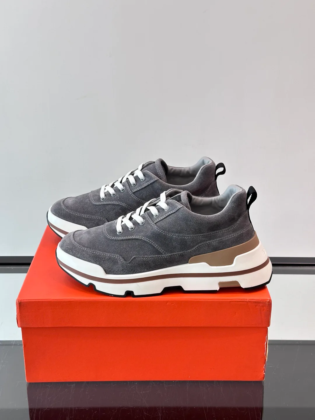 Men's Sneakers HERMES 18500618