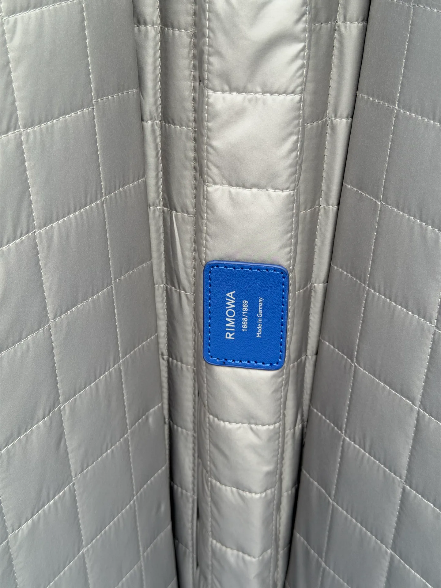 Suitcases RIMOWA 17845087