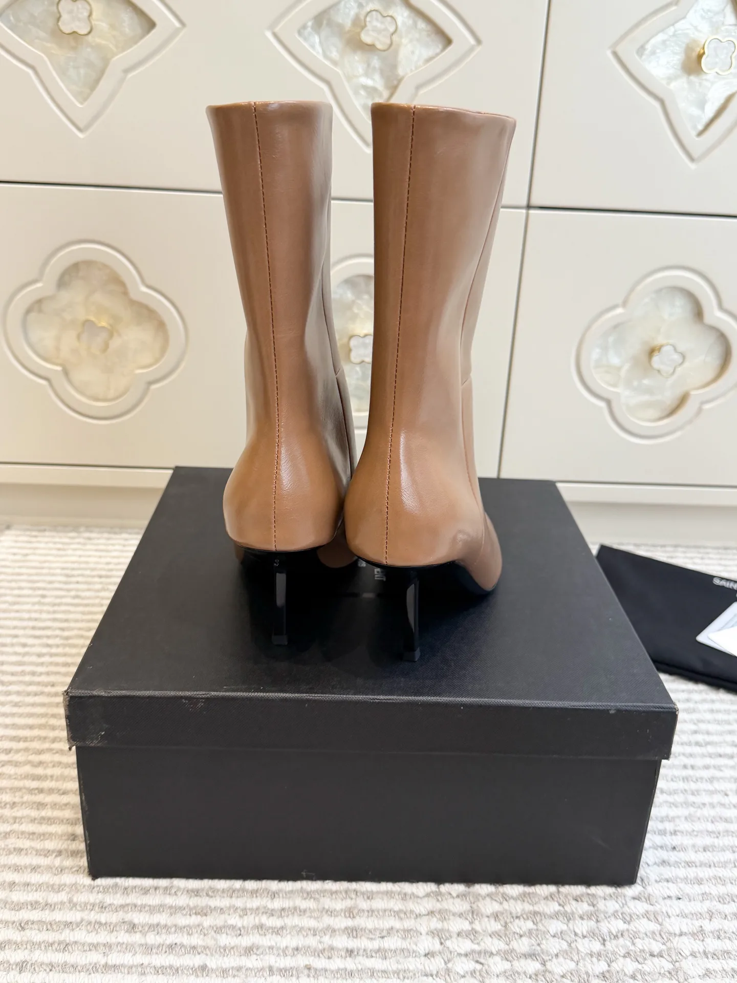 Women's Booties SAINT LAURENT 18261162