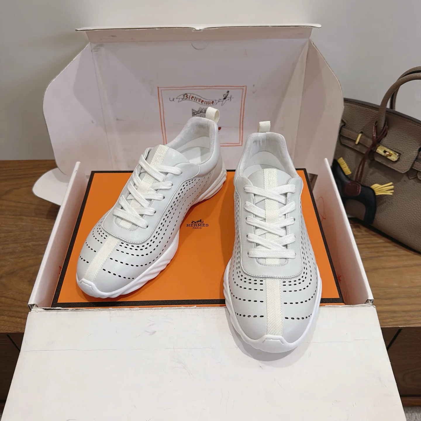 Women's Sneakers HERMES 18230943