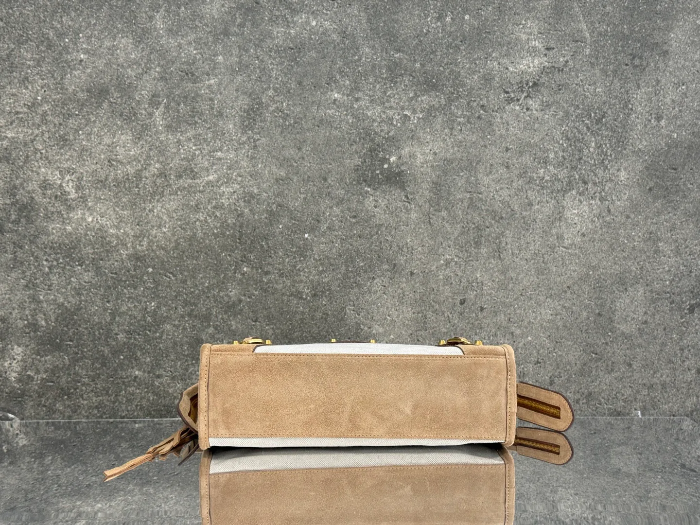 Классические Сумки Женские Balenciaga 18608594
