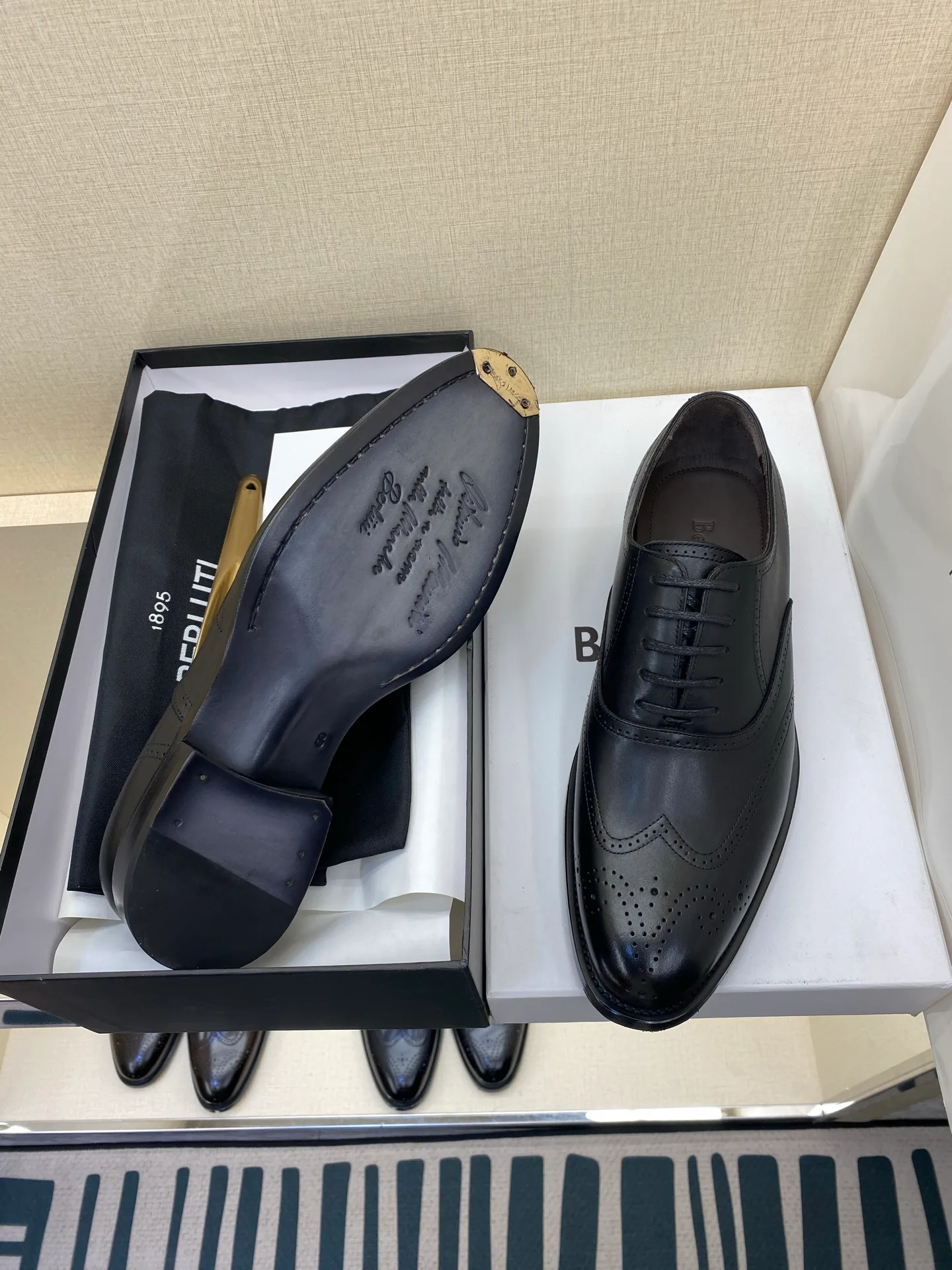 Men's Loafers And Dress Shoes BERLUTI 17971753