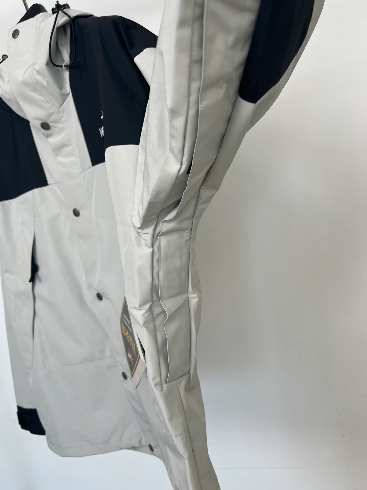 Women's Jackets And Down Jackets THE NORTH FACE 18416109