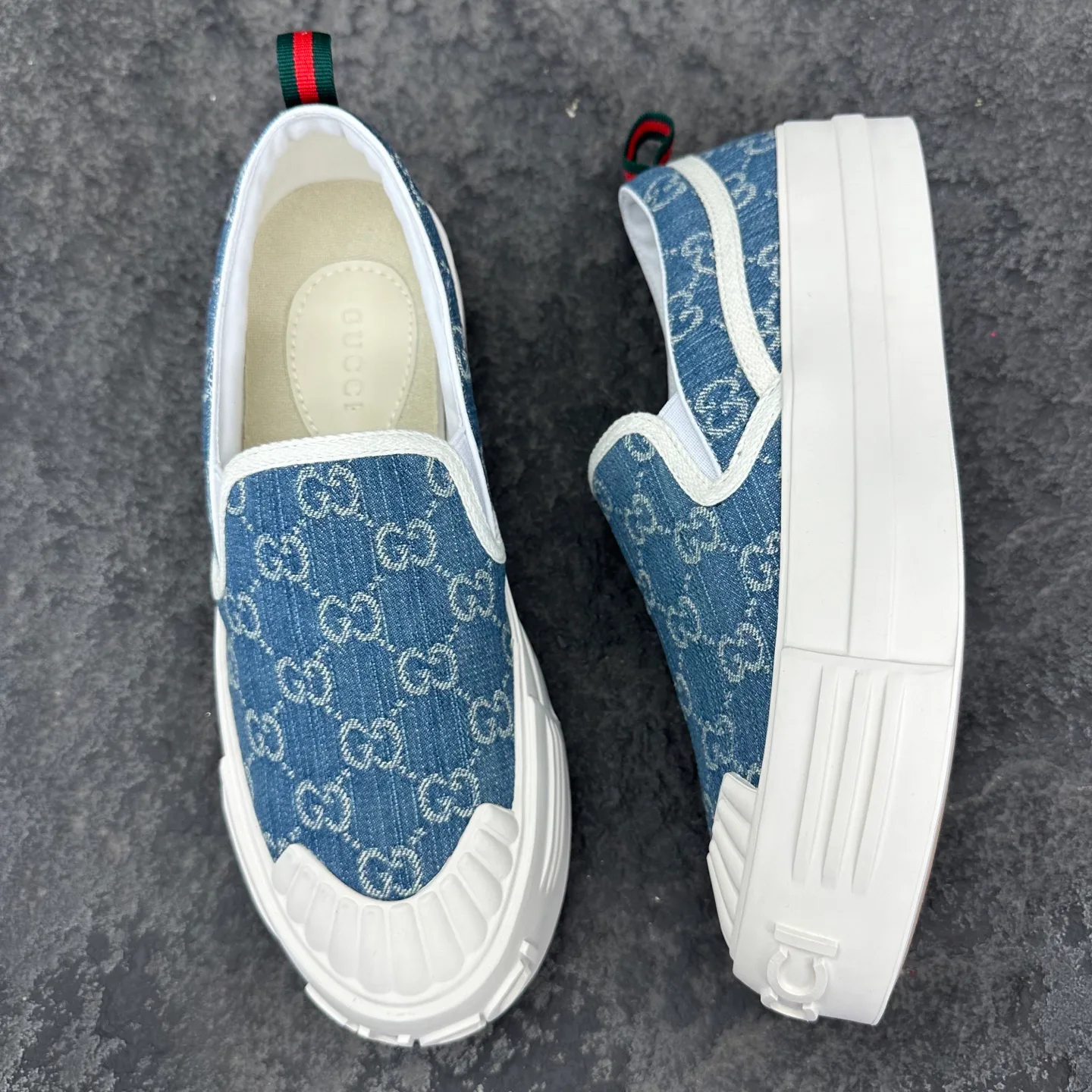 Men's Sneakers GUCCI 18154153