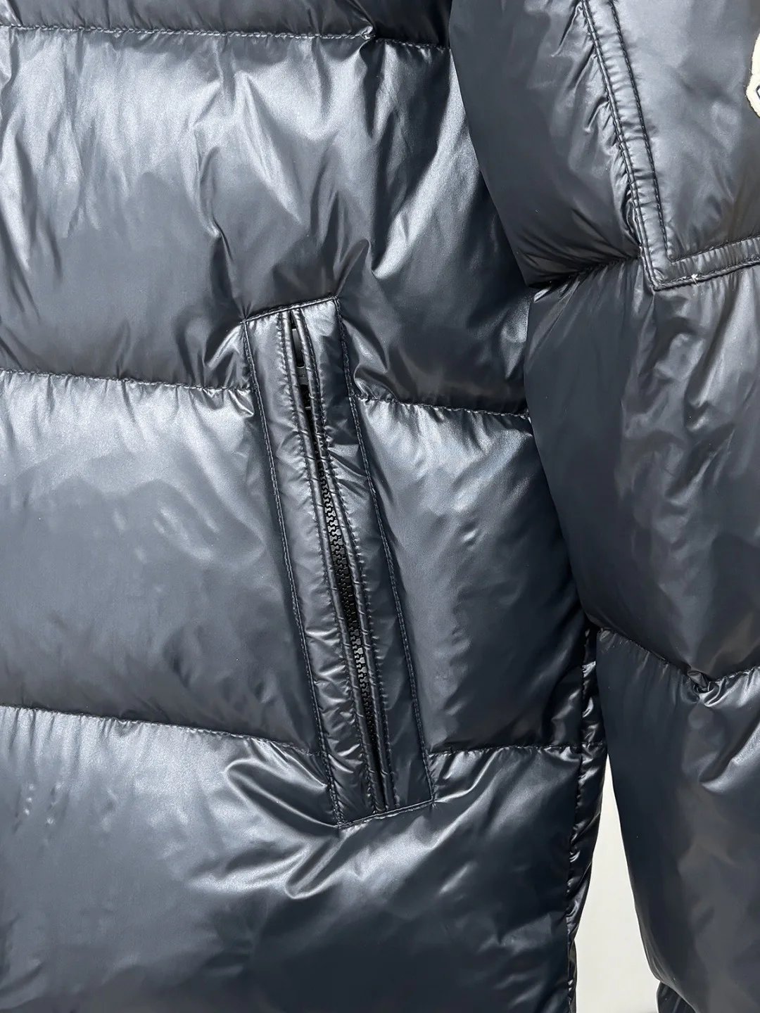 Куртки И Пуховики Мужские Moncler 18596624