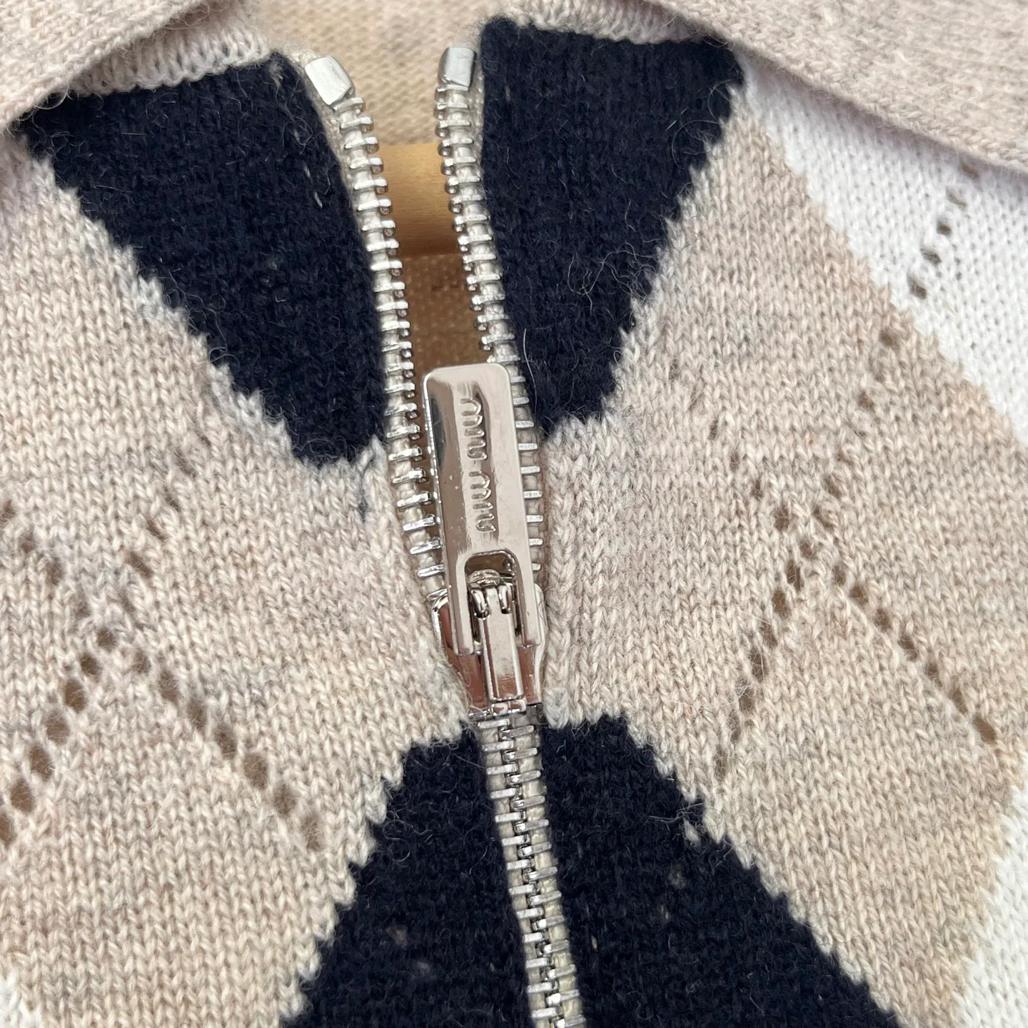 Men's Jumpers And Sweaters MIU MIU 18484292