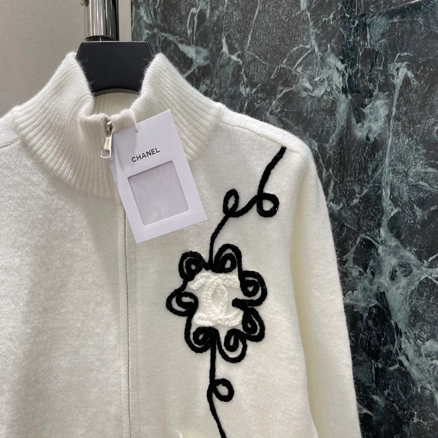 Women's Jumpers And Sweaters CHANEL 18030658