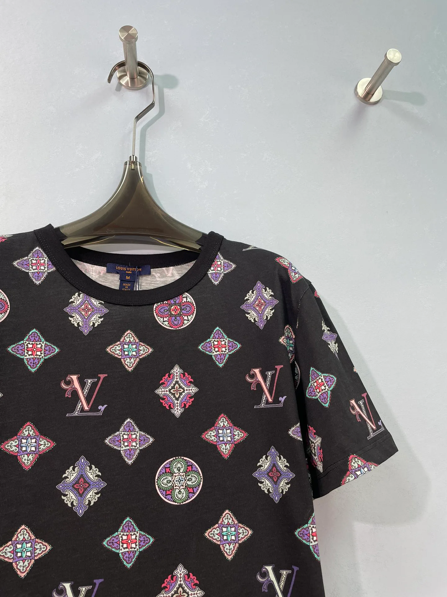 Women's T-Shirts LOUIS VUITTON 17933257