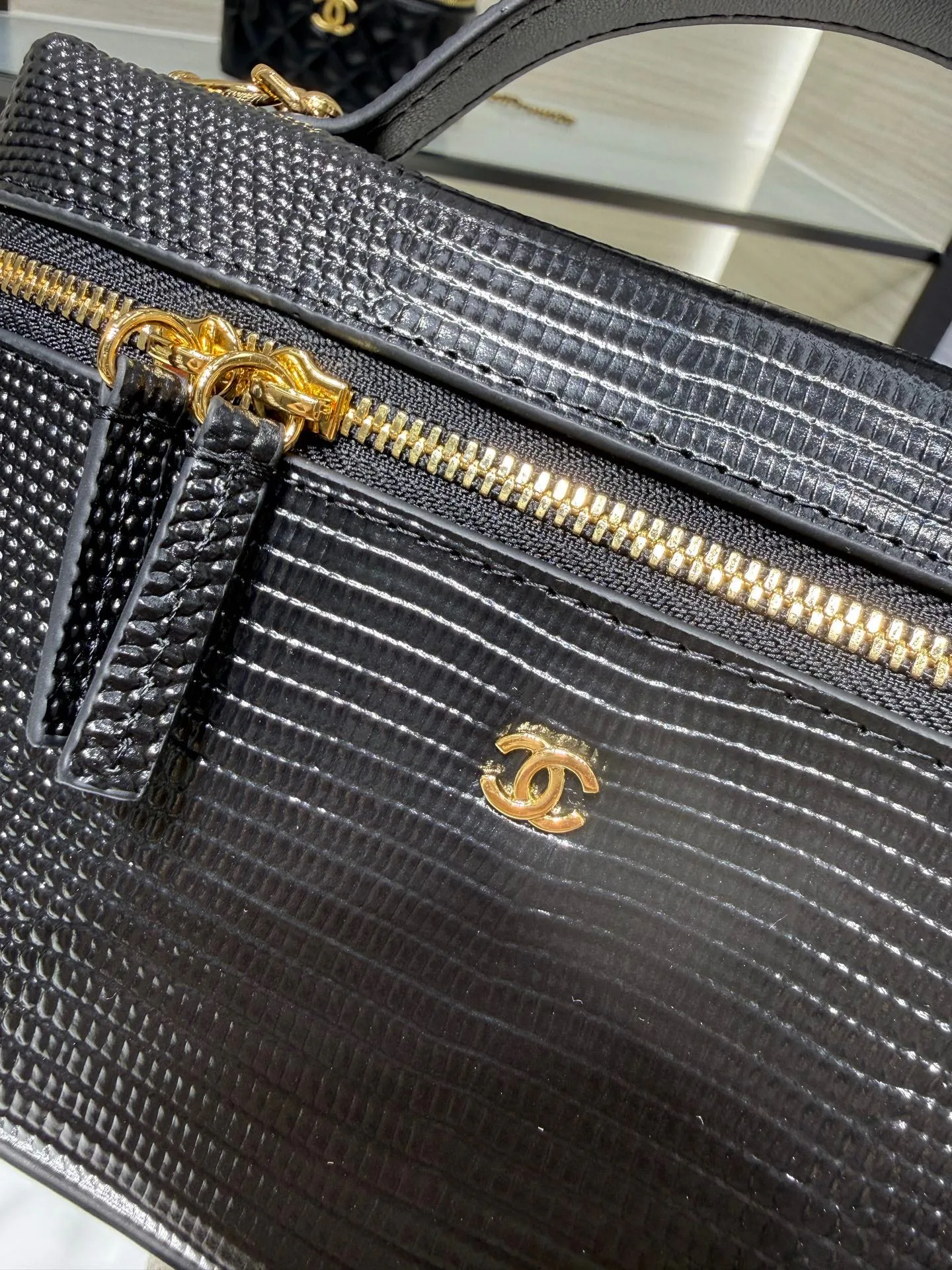 Women's Classic Handbags CHANEL 17827282