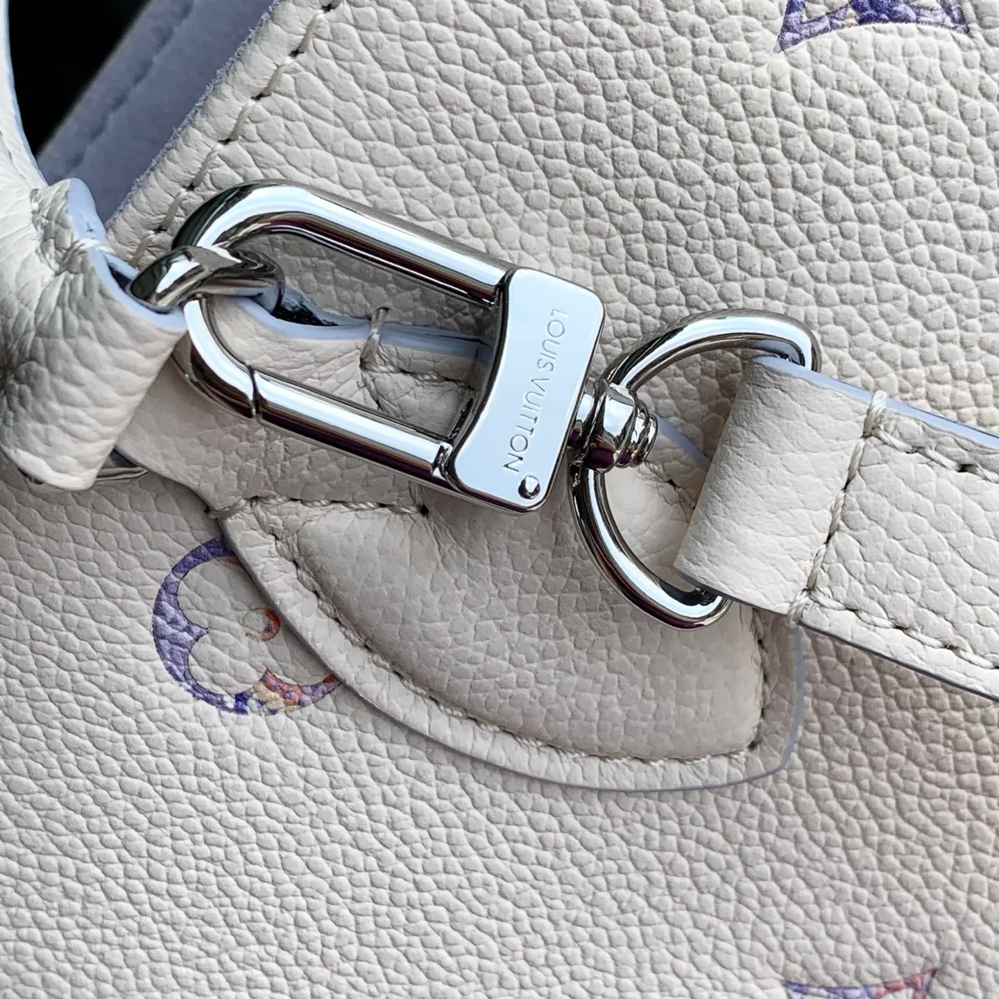 Women's Classic Handbags LOUIS VUITTON 18147486