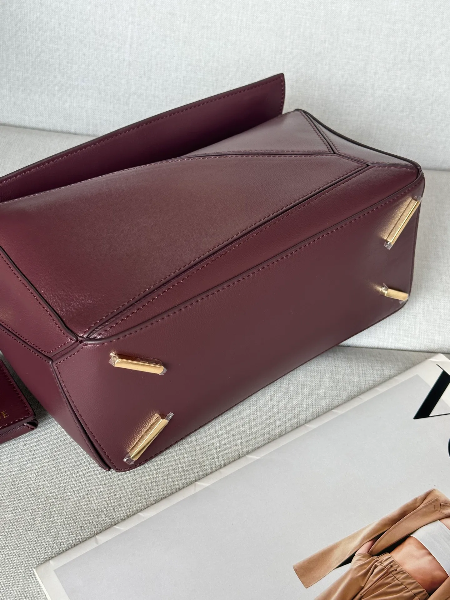 Women's Classic Handbags LOEWE 18434822