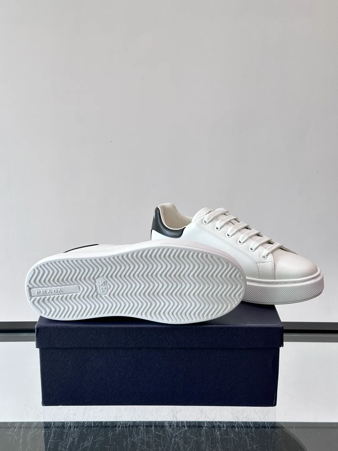 Men's Sneakers PRADA 17588528