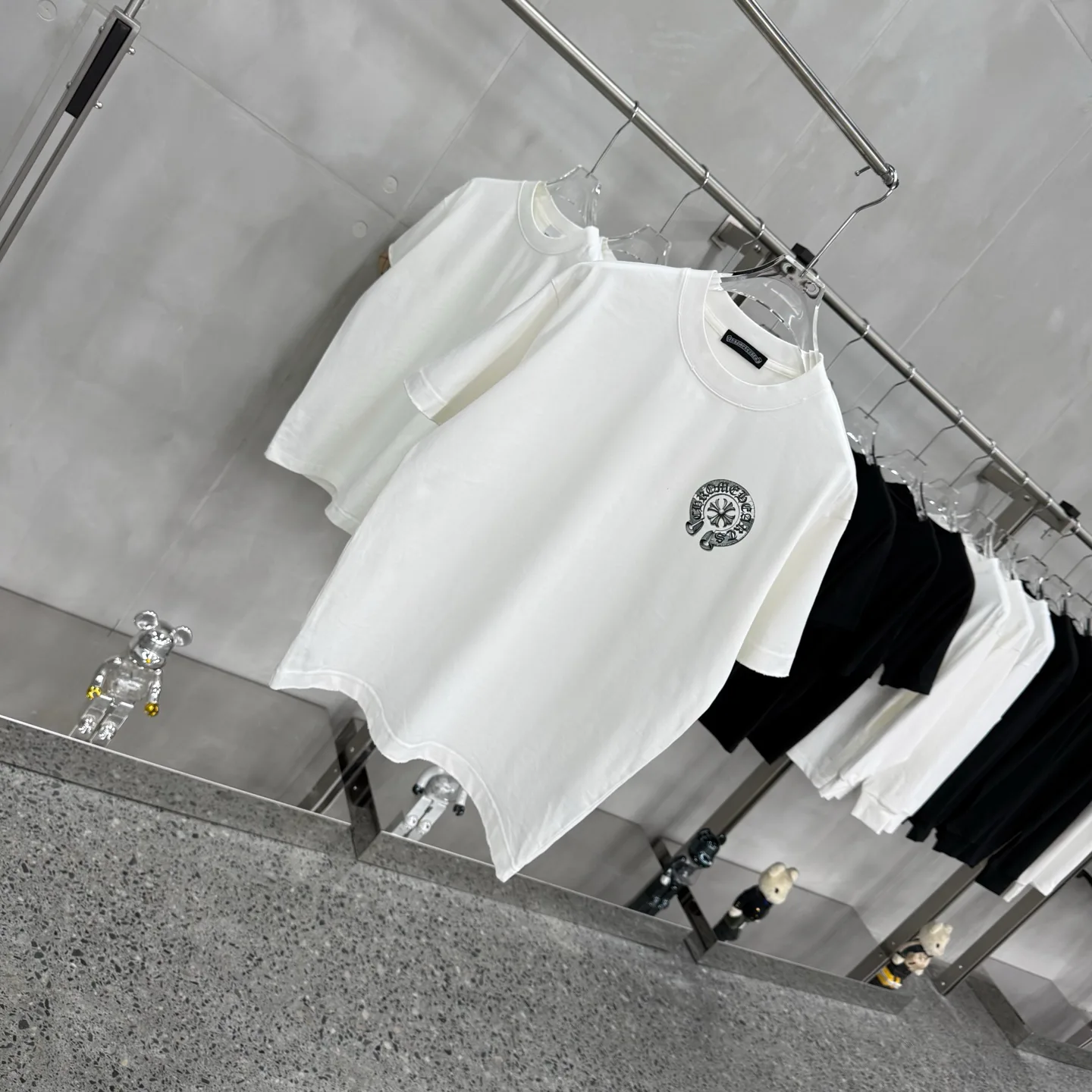 Men's T-Shirts CHROME HEARTS 17942107