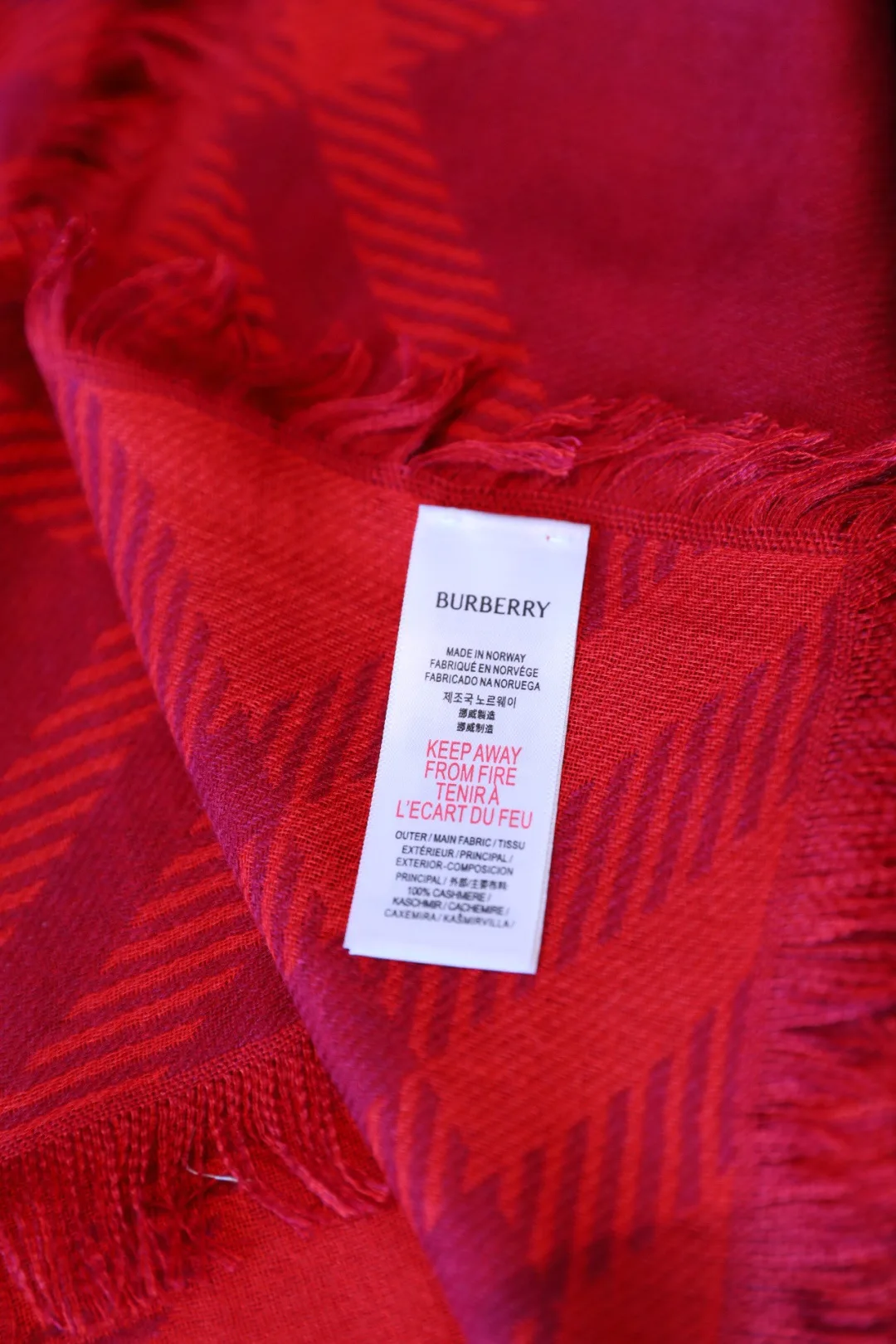 Scarves BURBERRY 18419147