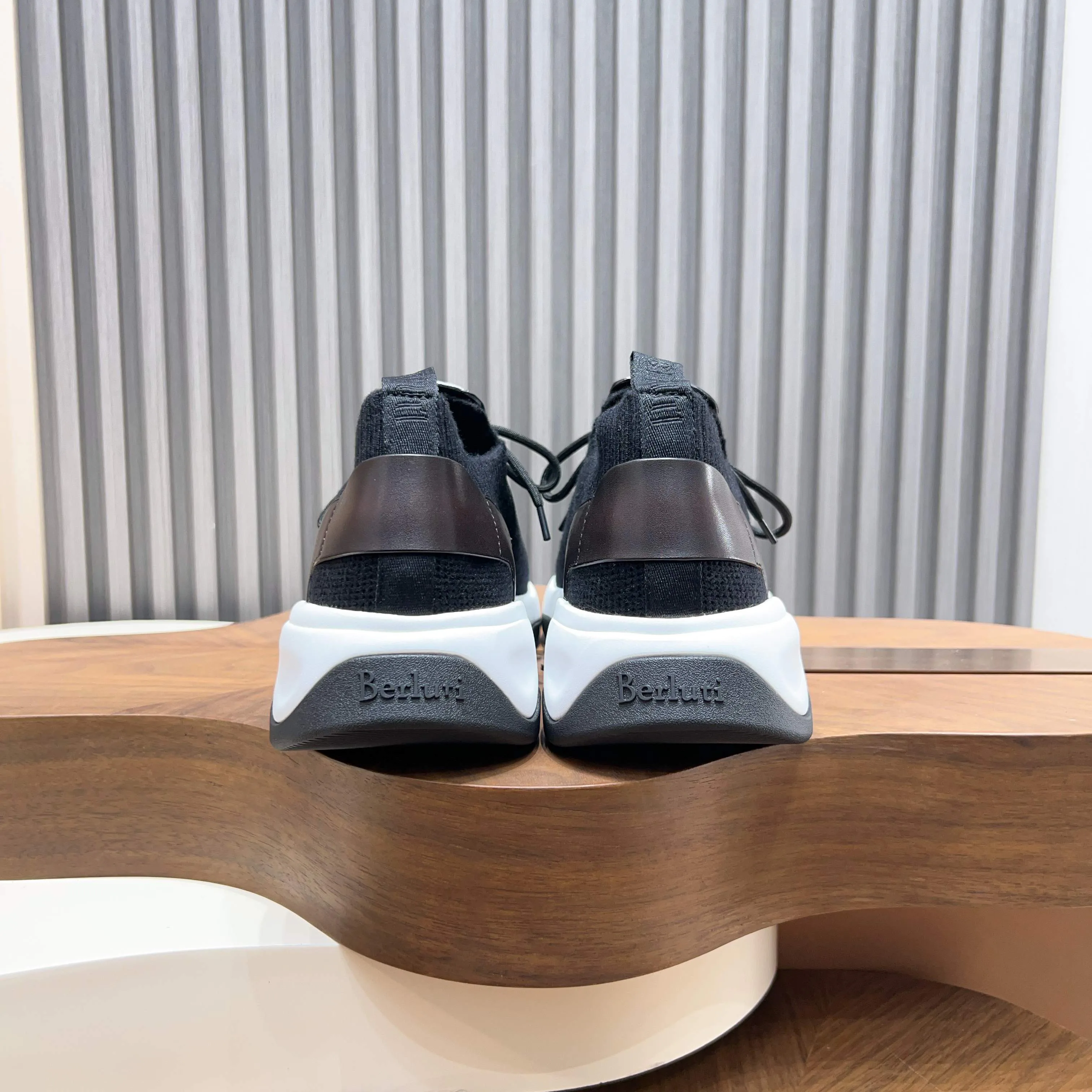 Men's Sneakers BERLUTI 18453033