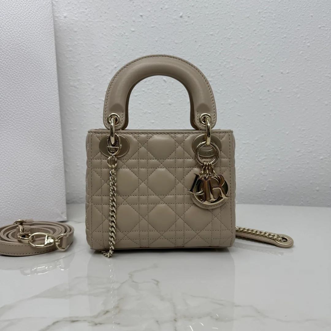 Women's Classic Handbags CHRISTIAN DIOR 17601415