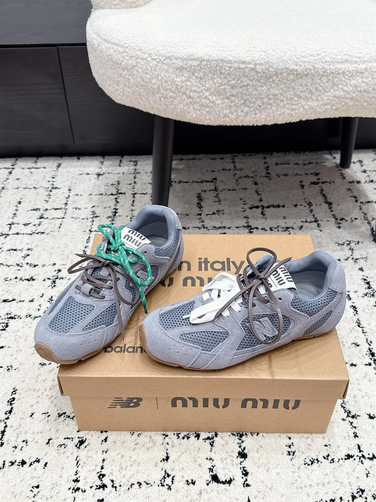 Women's Sneakers MIU MIU 18409604