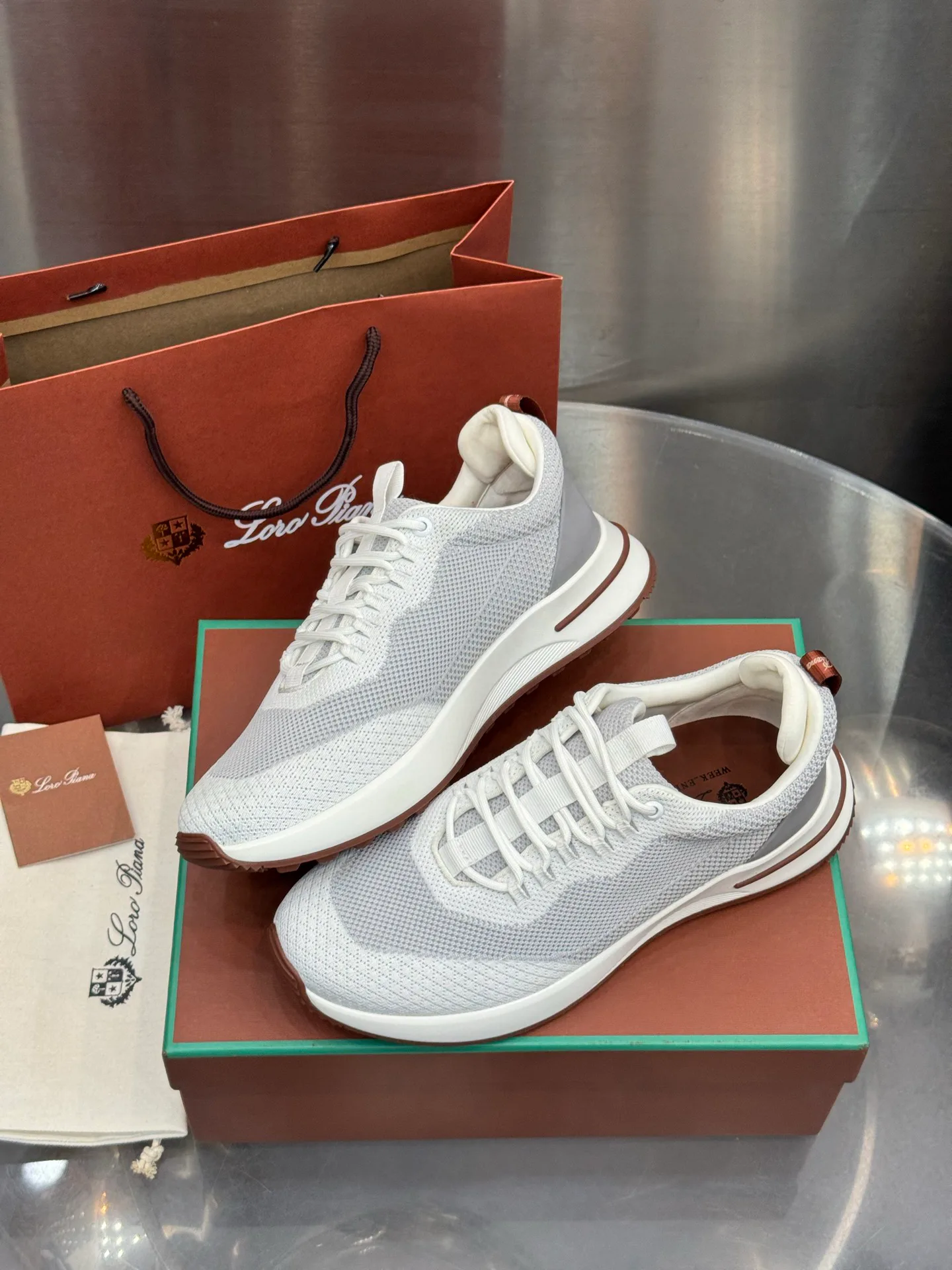 Men's Sneakers LORO PIANA 18202678