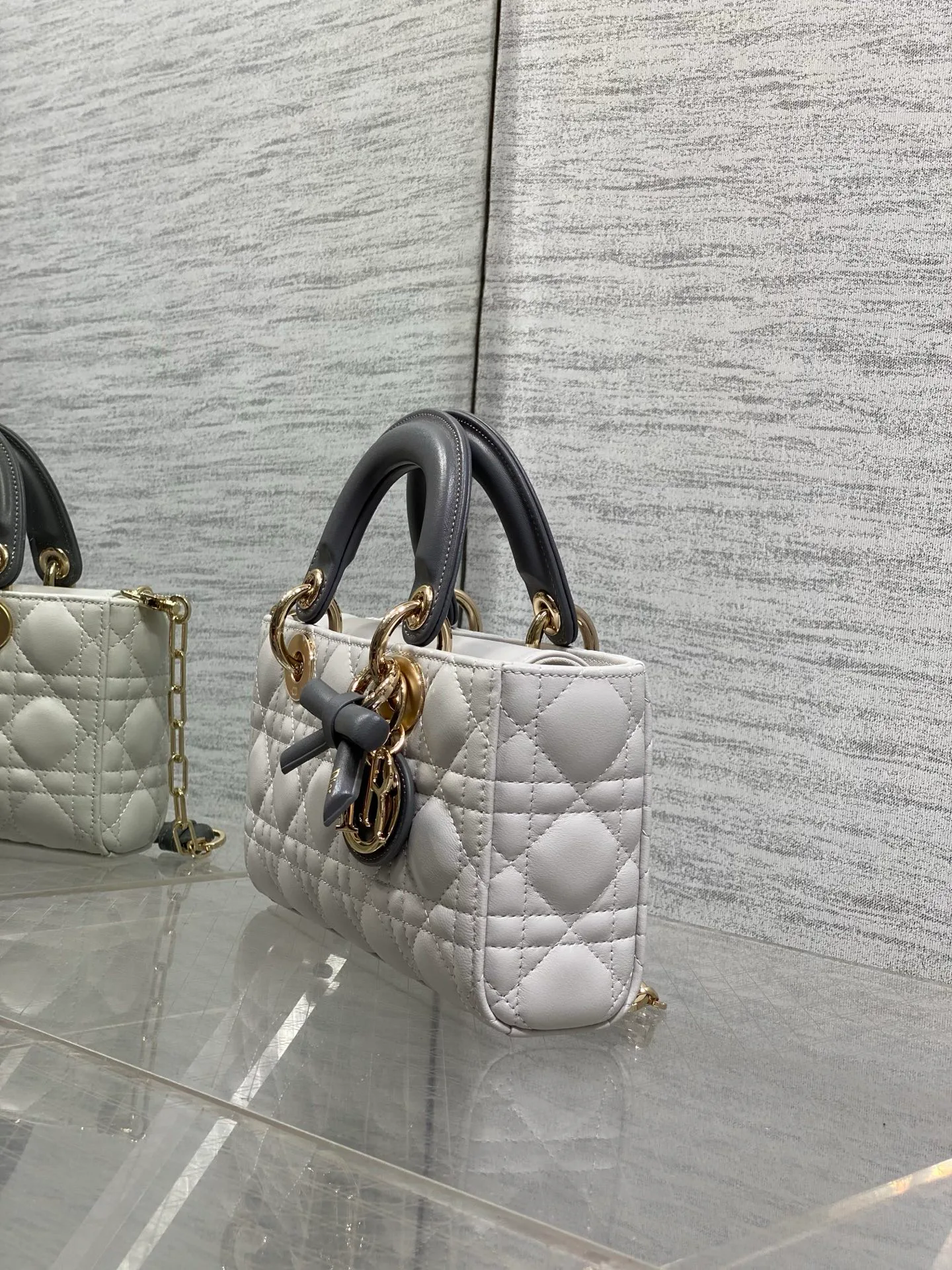 Women's Classic Handbags CHRISTIAN DIOR 18392940