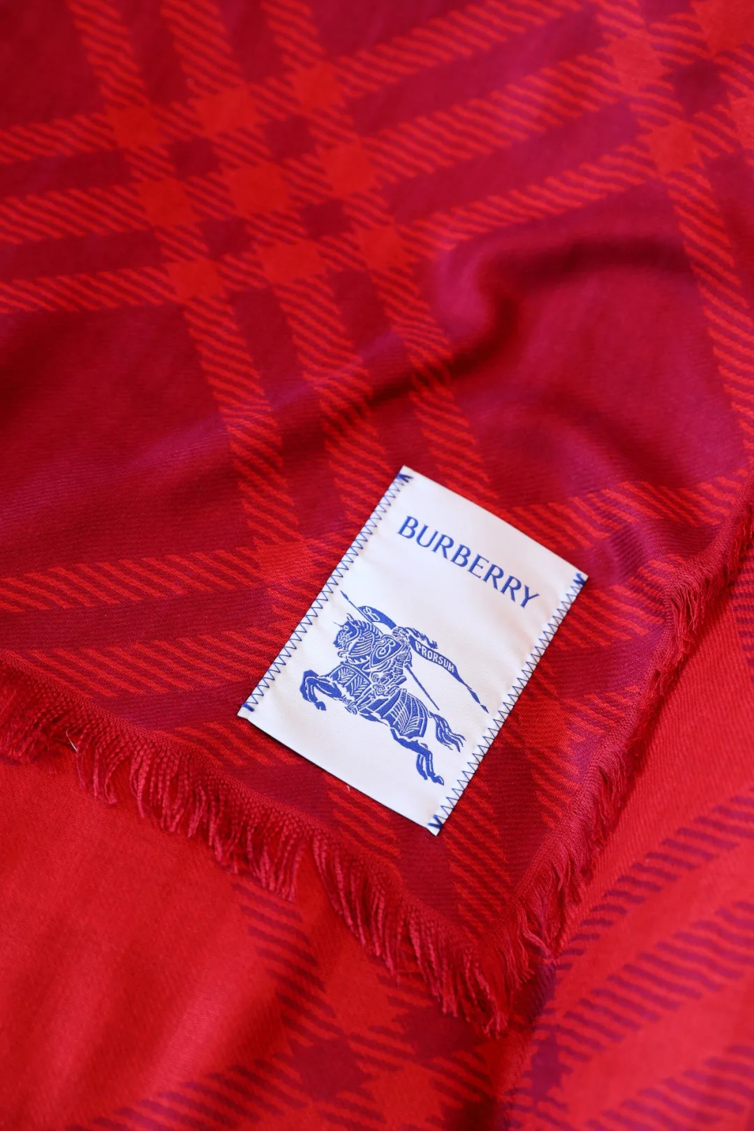 Scarves BURBERRY 18419147