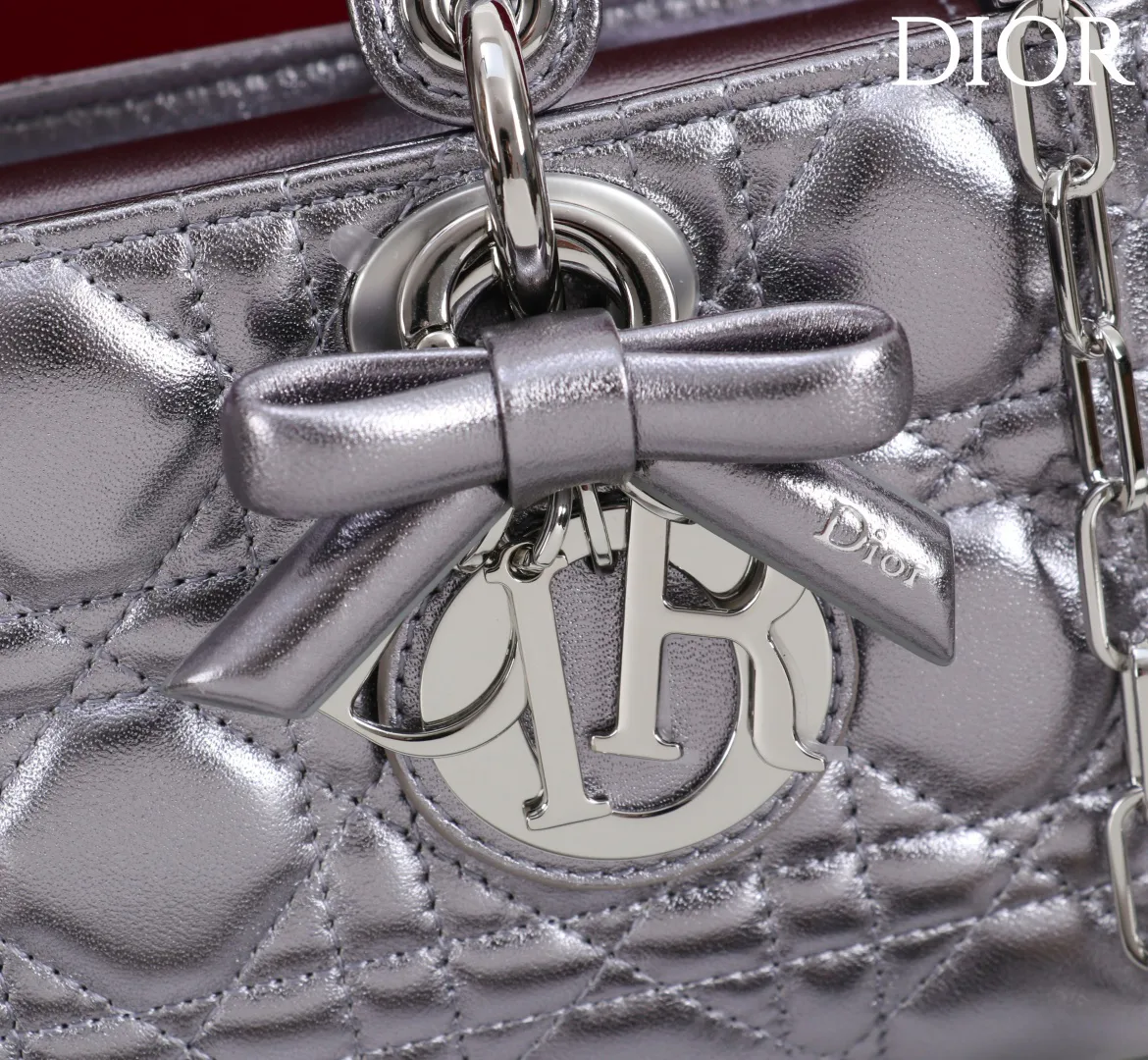 Women's Classic Handbags CHRISTIAN DIOR 18392970