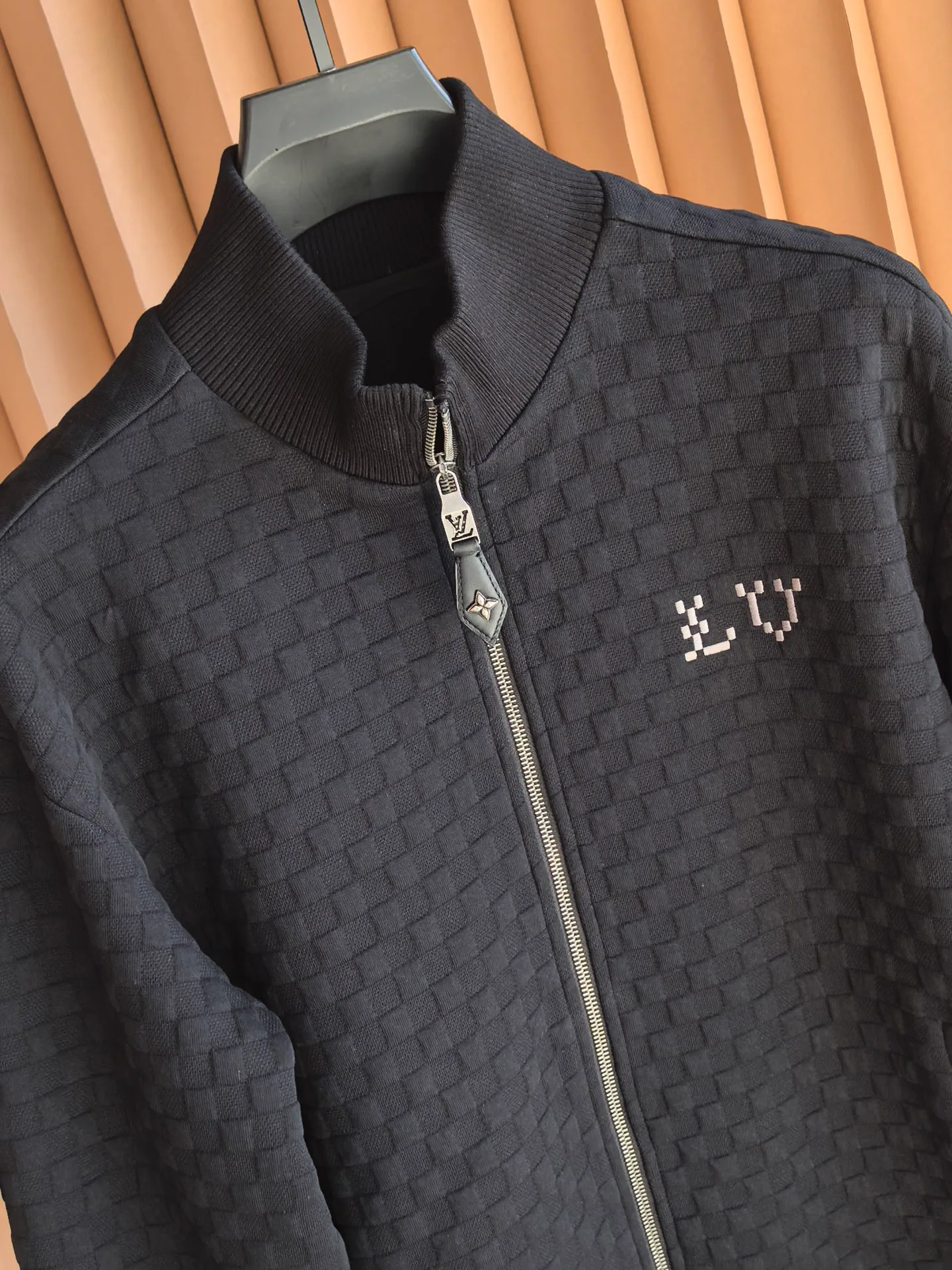 Men's Jackets And Down Jackets LOUIS VUITTON 17412694