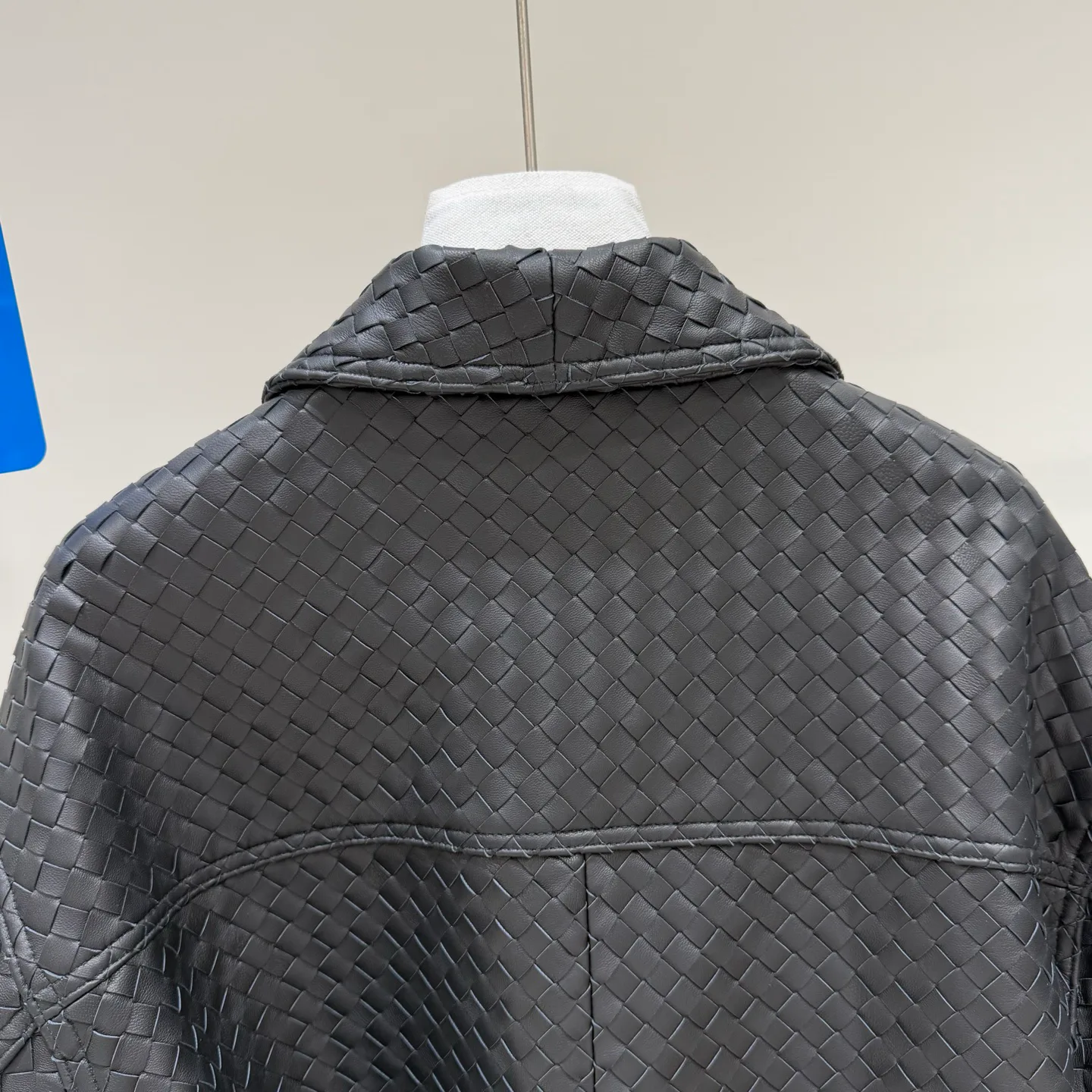 Women's Leather Jackets And Sheepskin Coats BOTTEGA VENETA 18335424