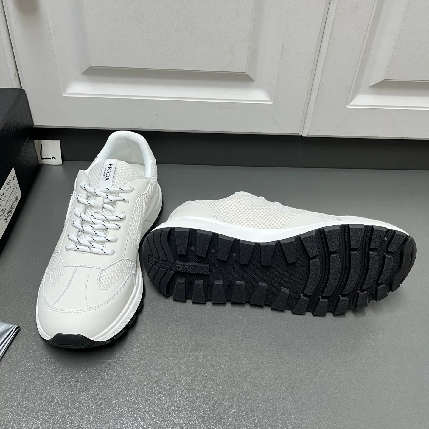 Men's Sneakers PRADA 17636532