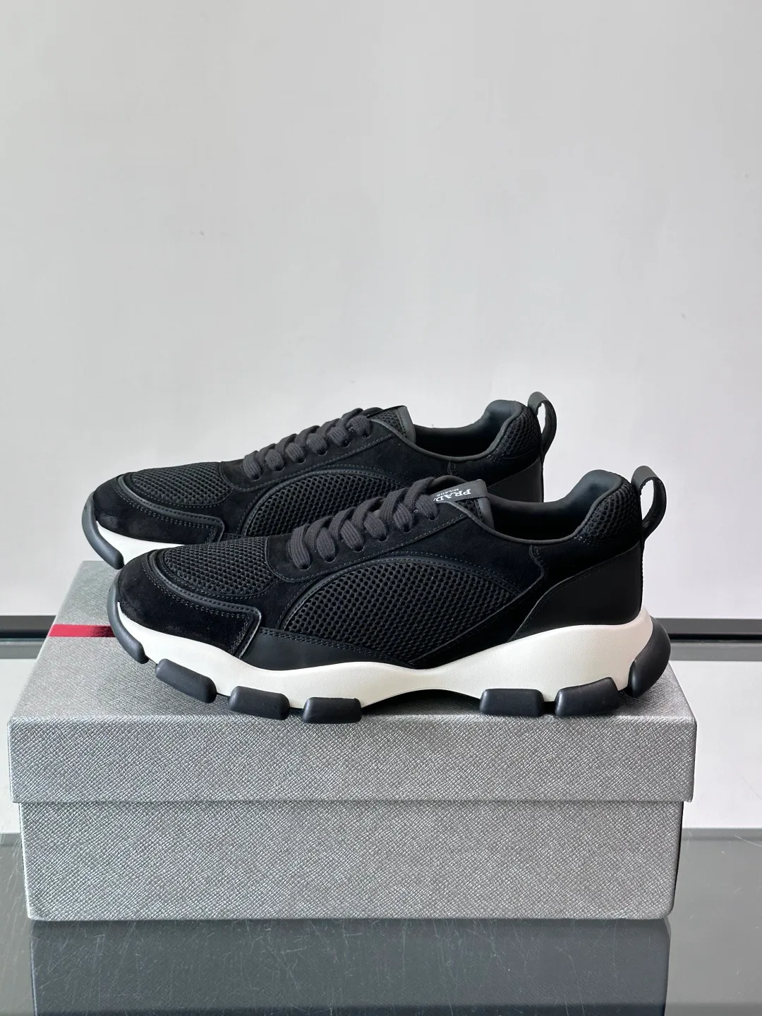 Men's Sneakers PRADA 18102771
