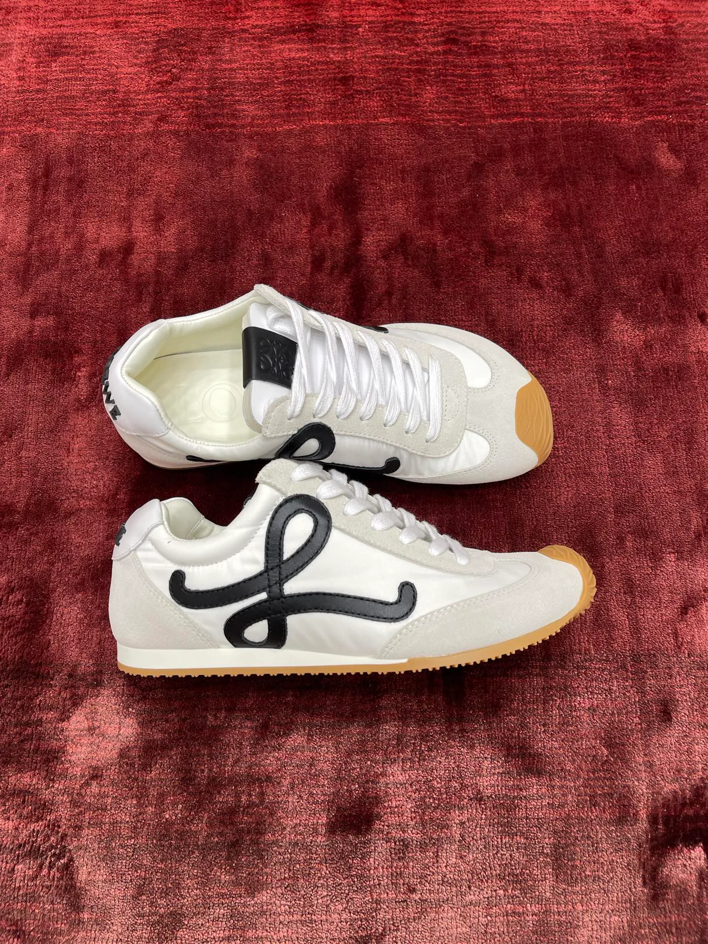 Women's Sneakers LOEWE 18191711