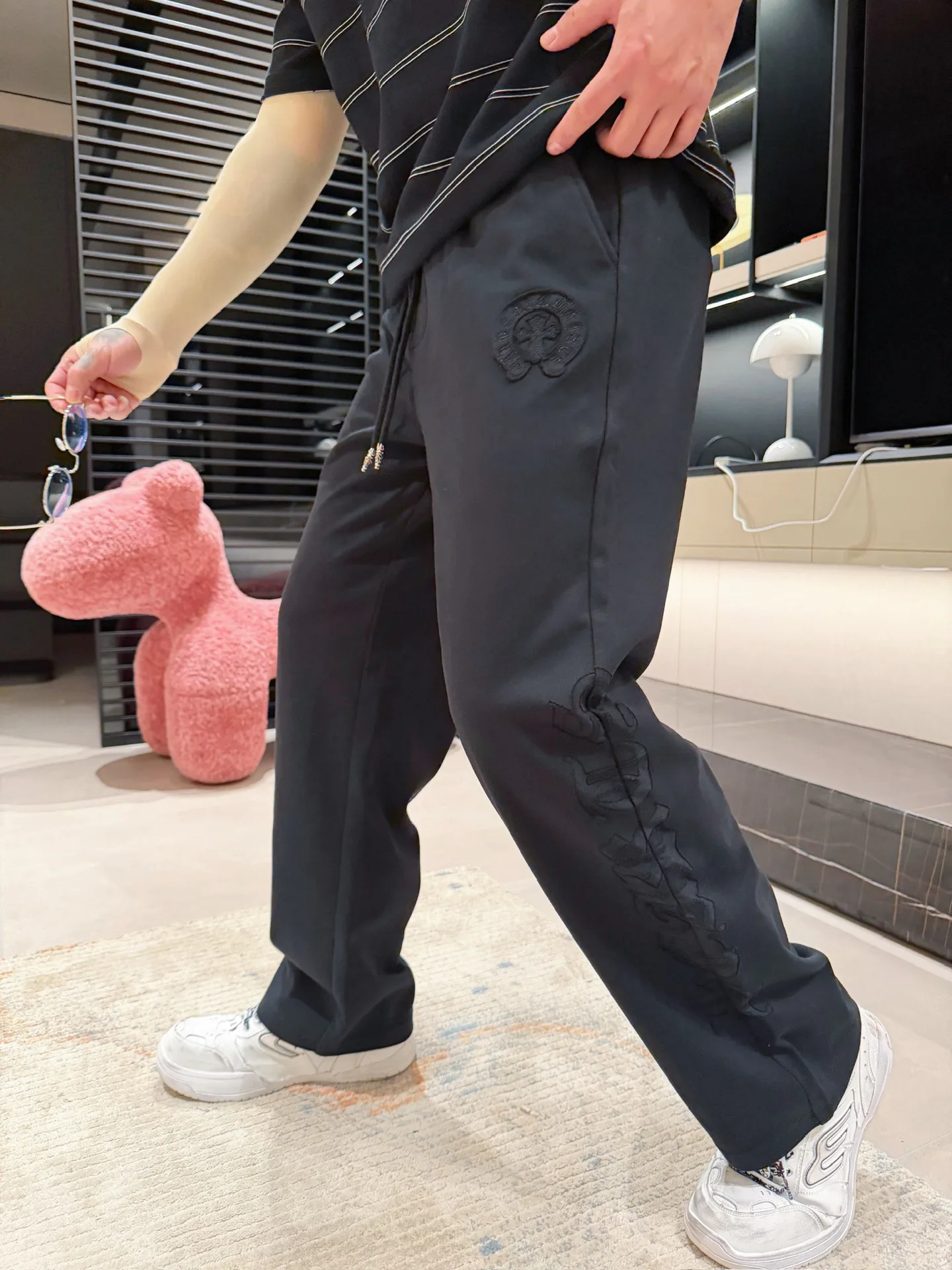 Men's Trousers CHROME HEARTS 18499672
