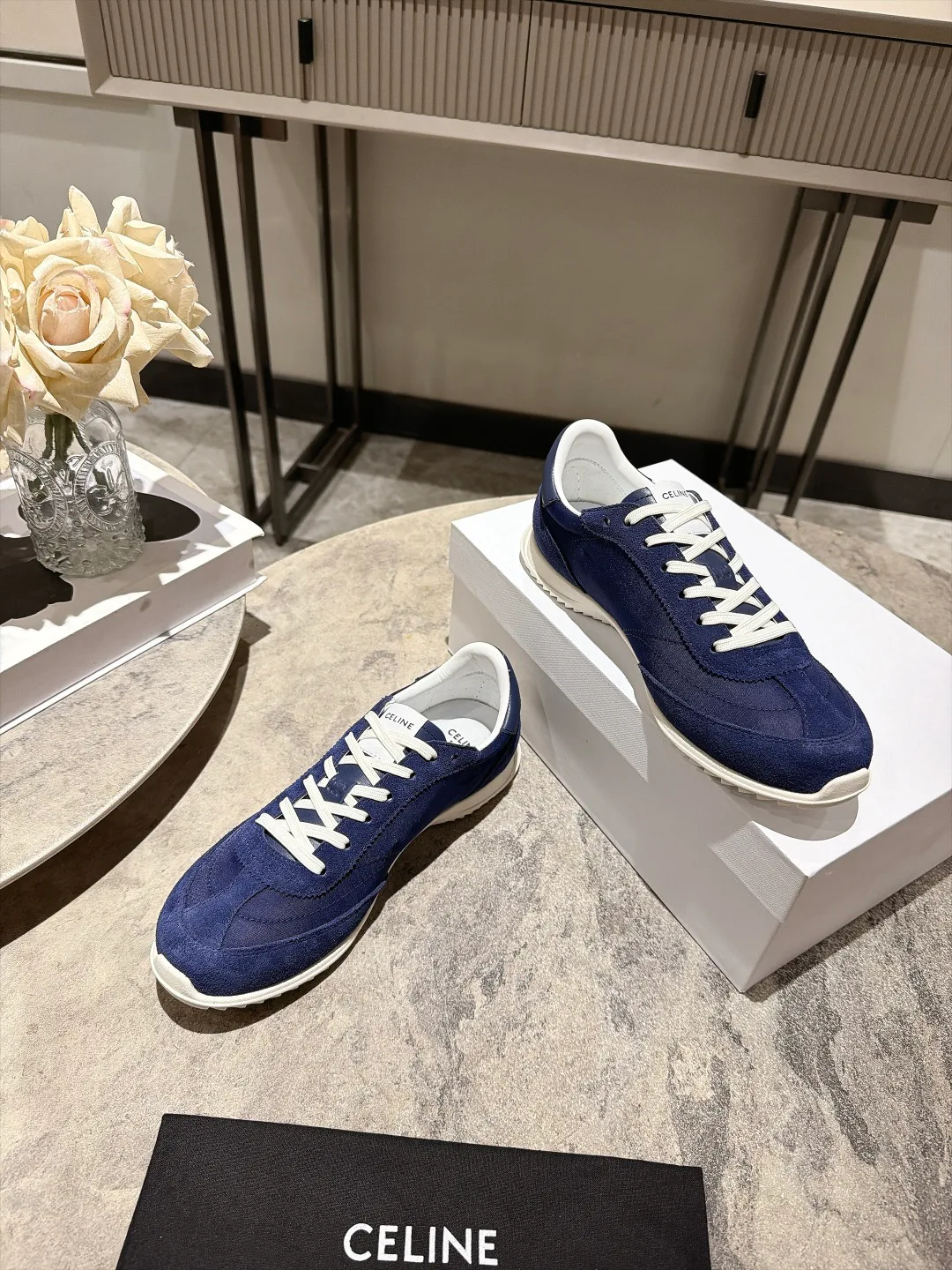Women's Sneakers CELINE 18104792