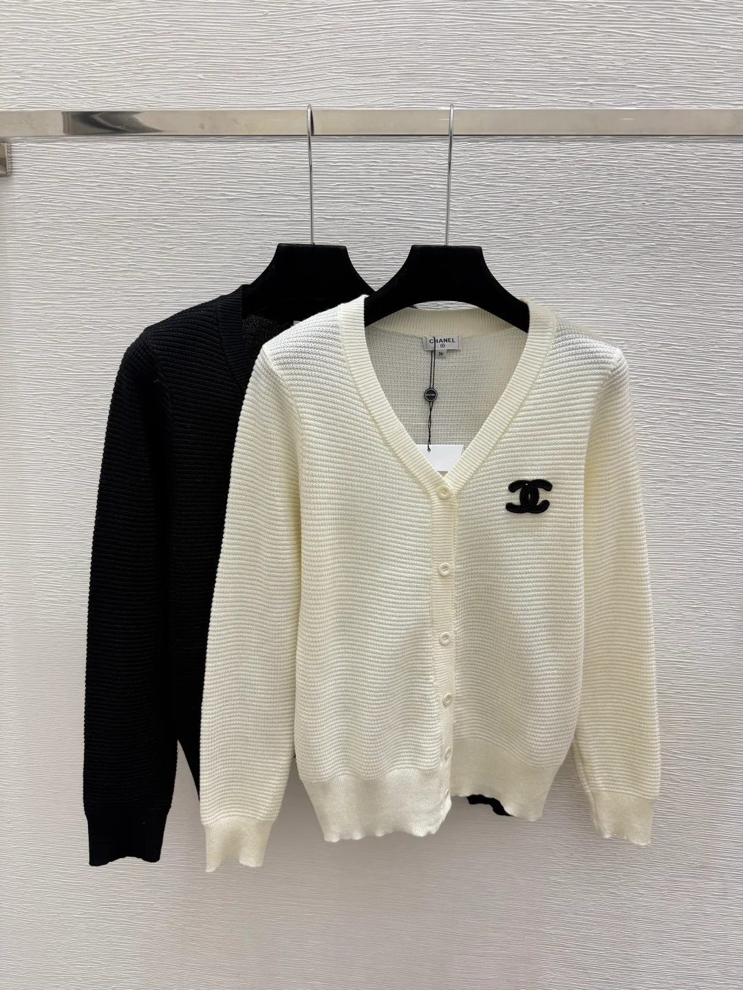 Women's Jumpers And Sweaters CHANEL 18021934