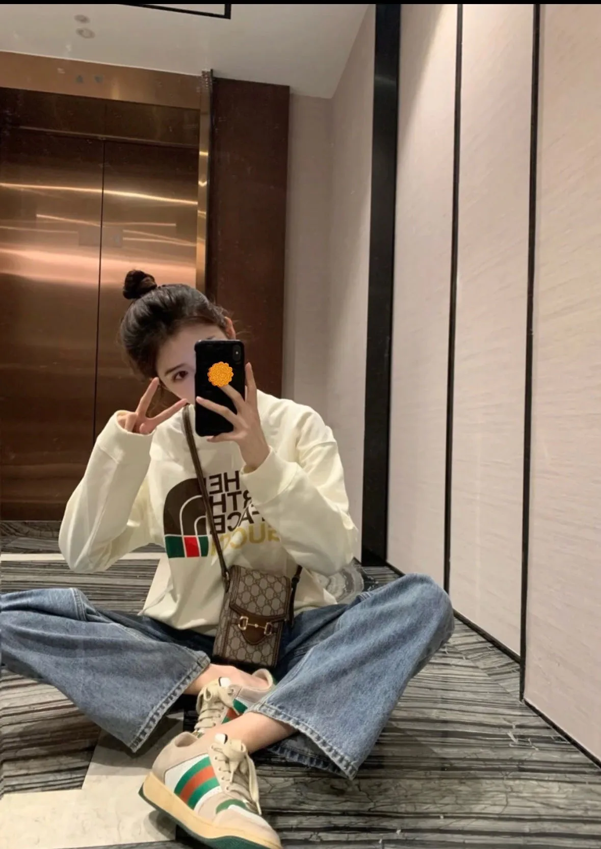 Women's Sneakers GUCCI 18226018